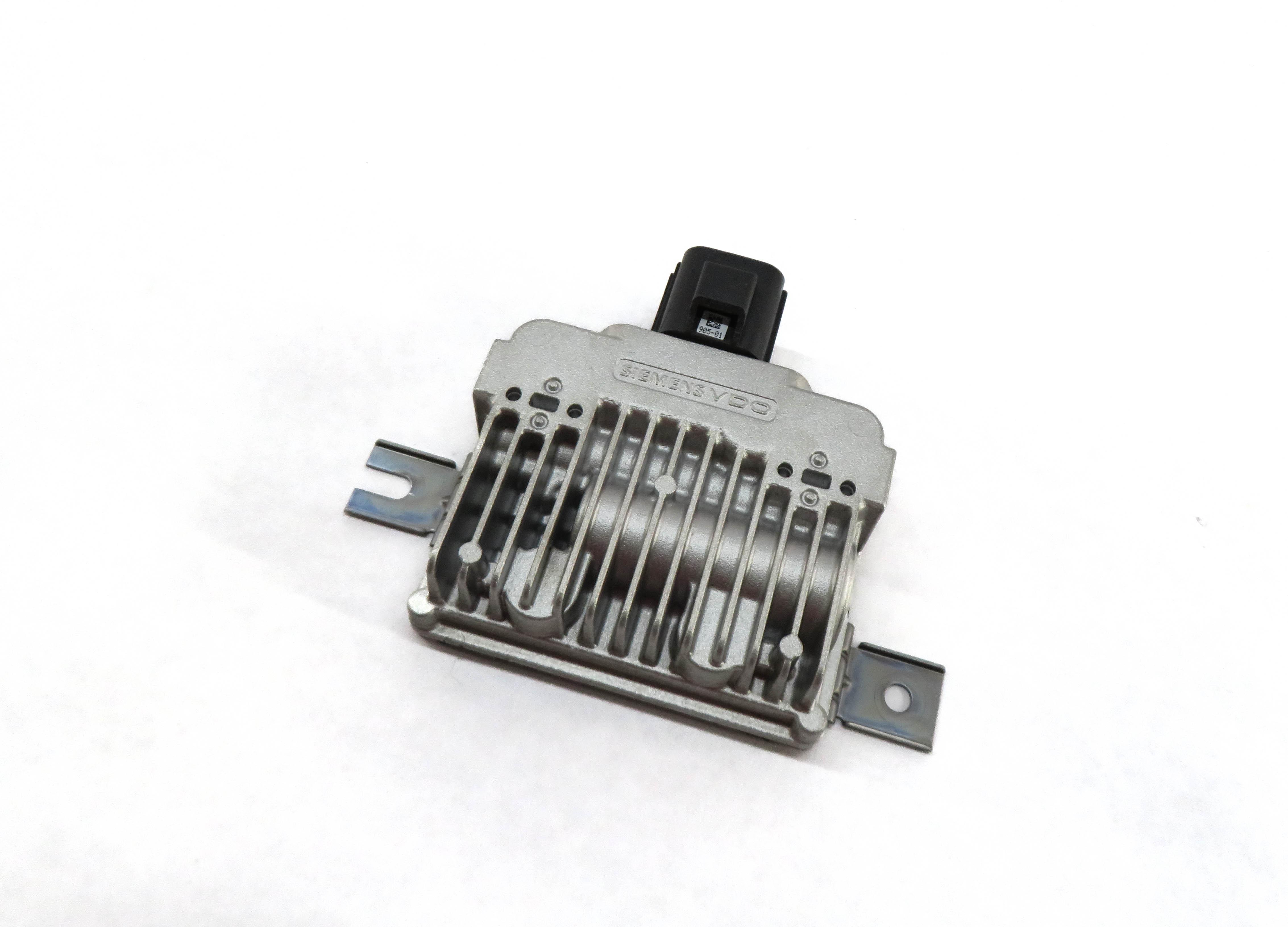 2010-2015 LR2 LR4 EVOQUE RANGE ROVER SPORT (L320 L538) FUEL PUMP CONTROL MODULE — exact item pictured