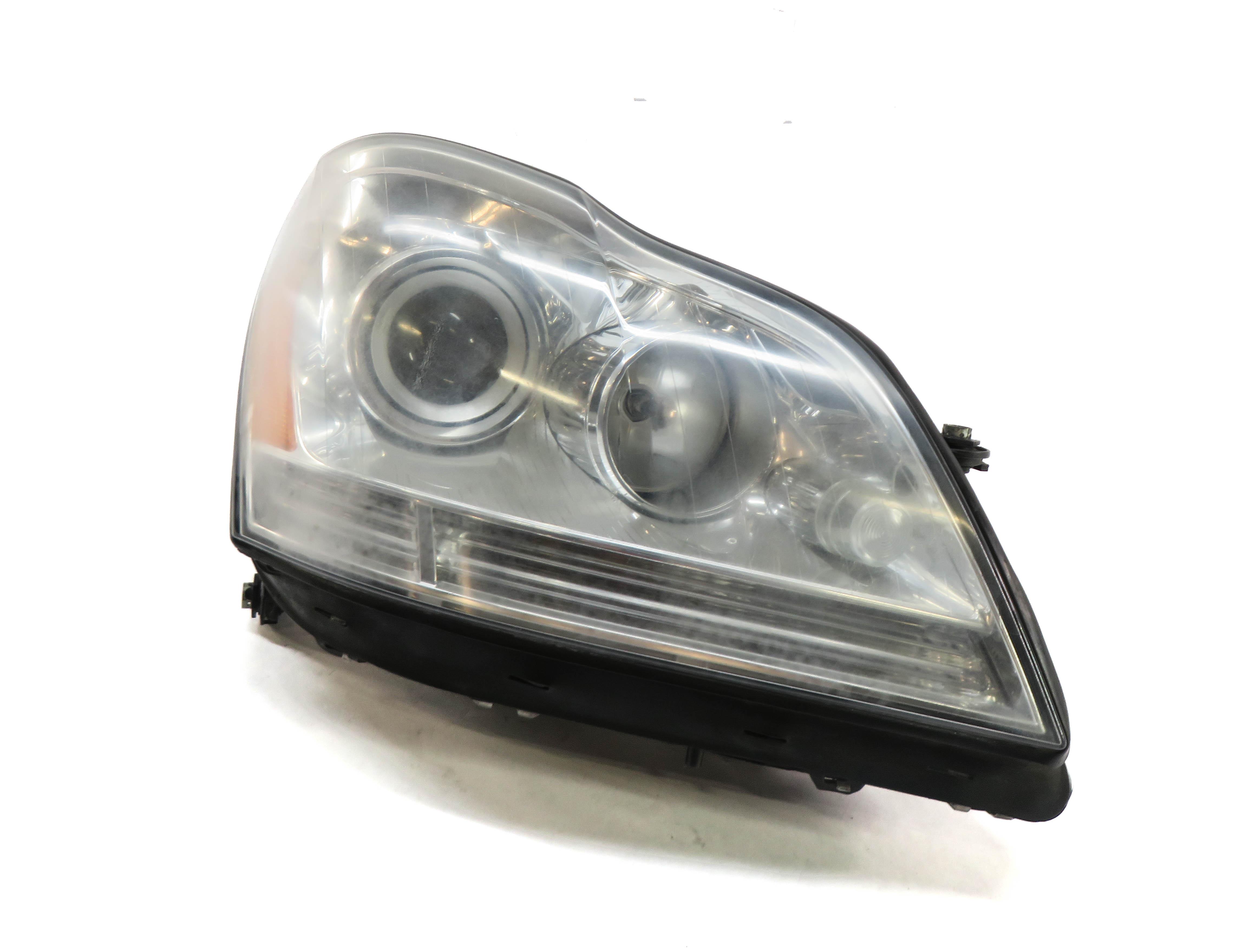 2011-2012 MERCEDES GL350 GL450 (X164) RIGHT FRONT HALOGEN HEADLIGHT LIGHT LAMP — exact item pictured