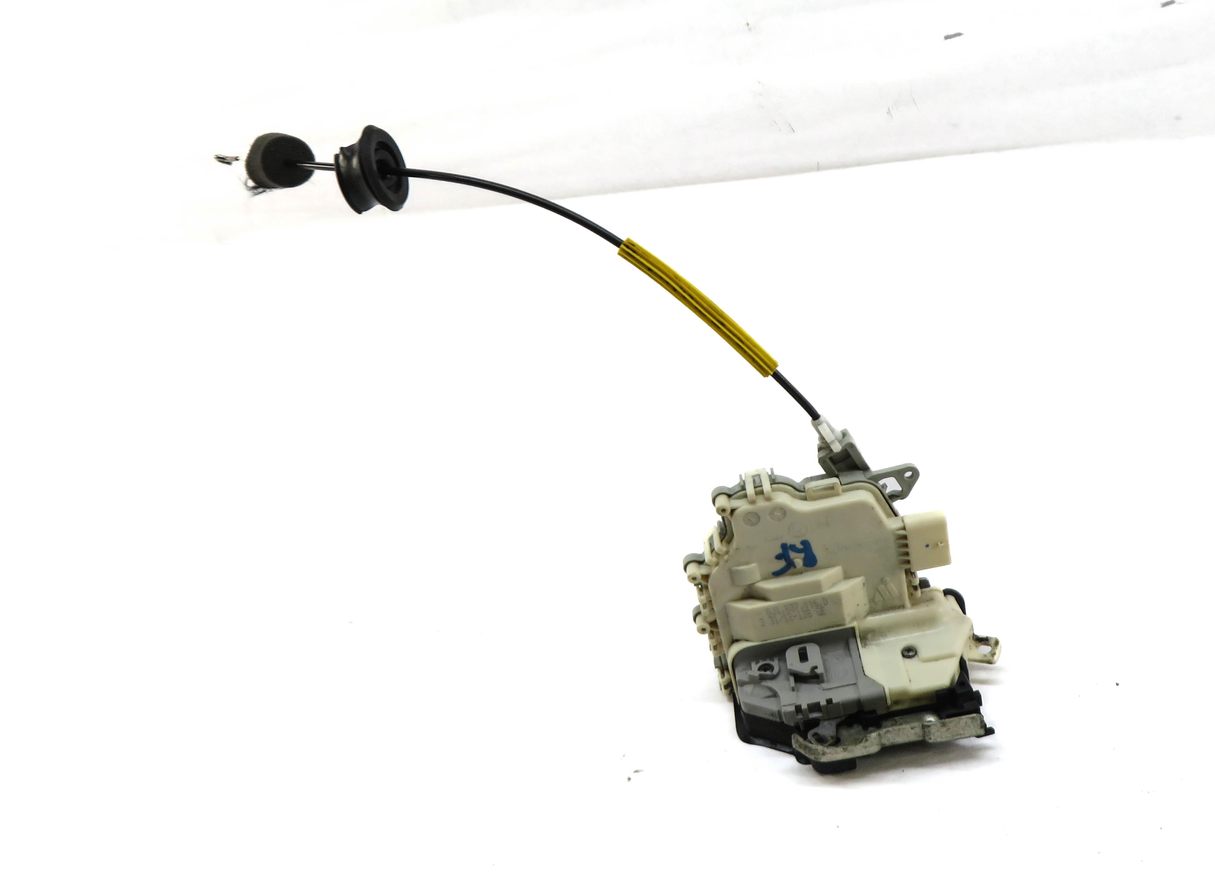 2010-2019 AUDI / PORSCHE A4 S4 A5 S5 A6 Q3 Q5 Q7 TT 911 - RIGHT FRONT DOOR LATCH — exact item pictured