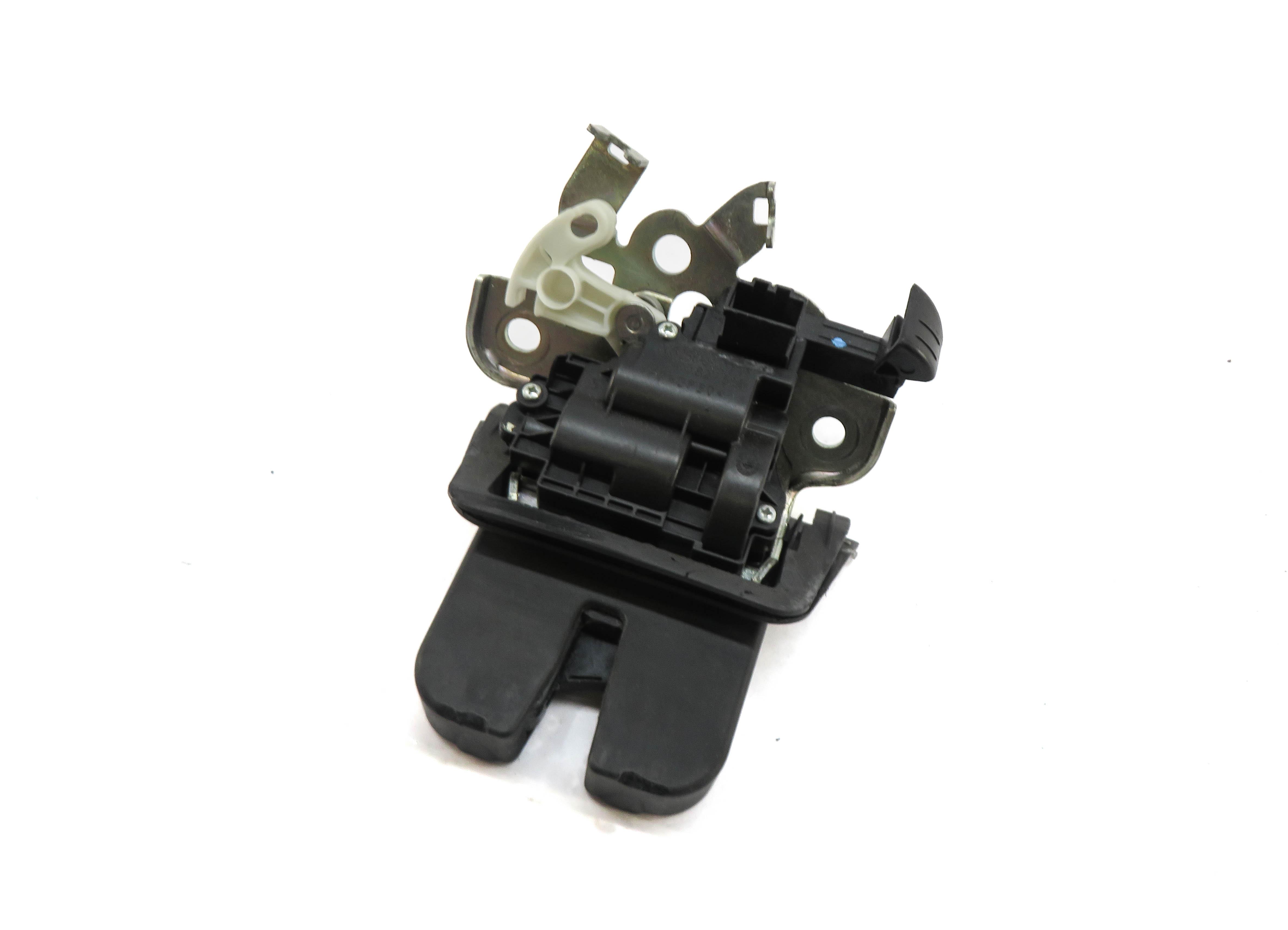 2013 AUDI Q5 (B8 8R) REAR TRUNK LOCK LATCH ACTUATOR — exact item pictured