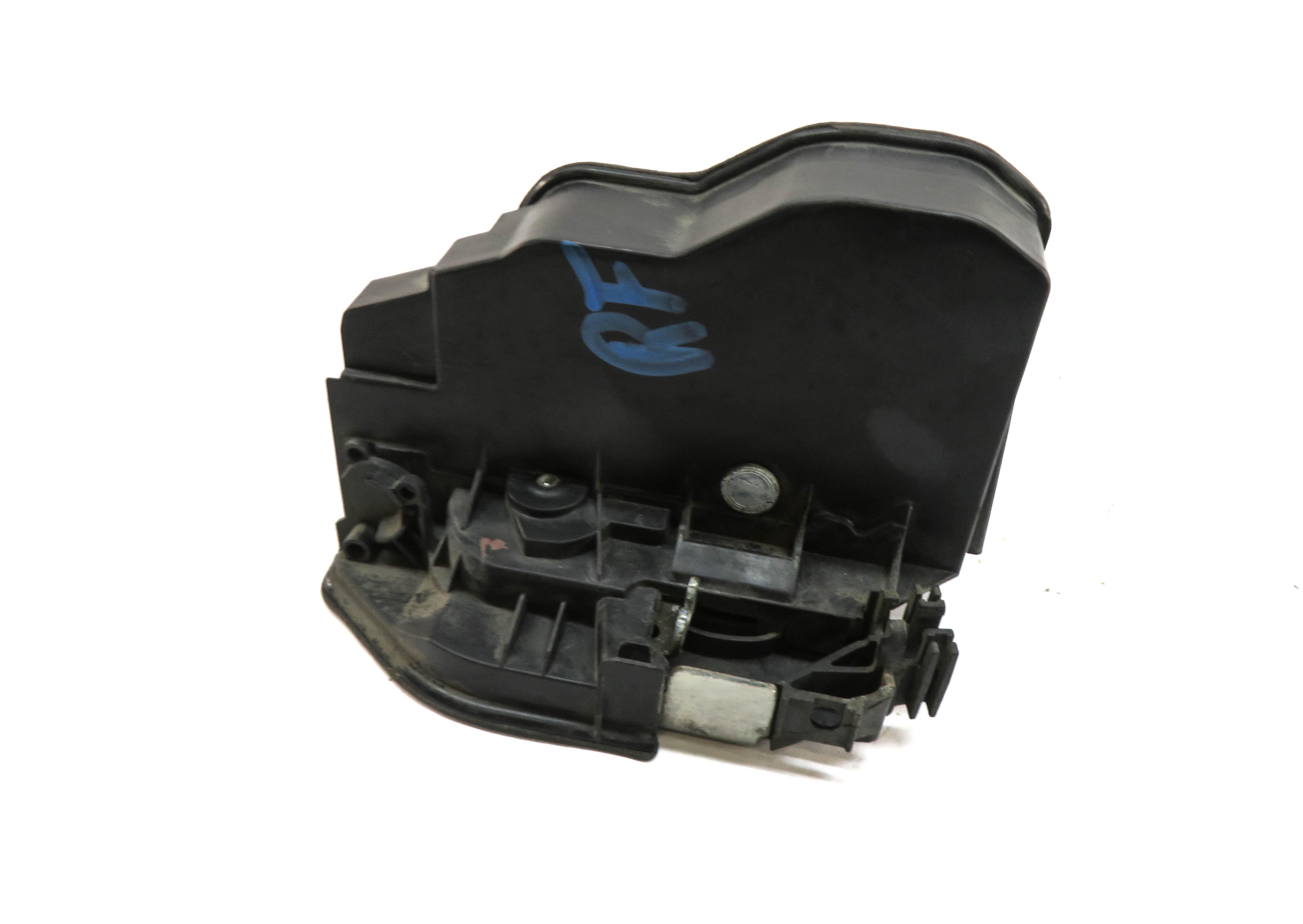 06-18 E87 F22 E90 F01 E60 F10 F06 F12 F13 E65 F04 E70 E71 RIGHT FRONT DOOR LATCH — exact item pictured