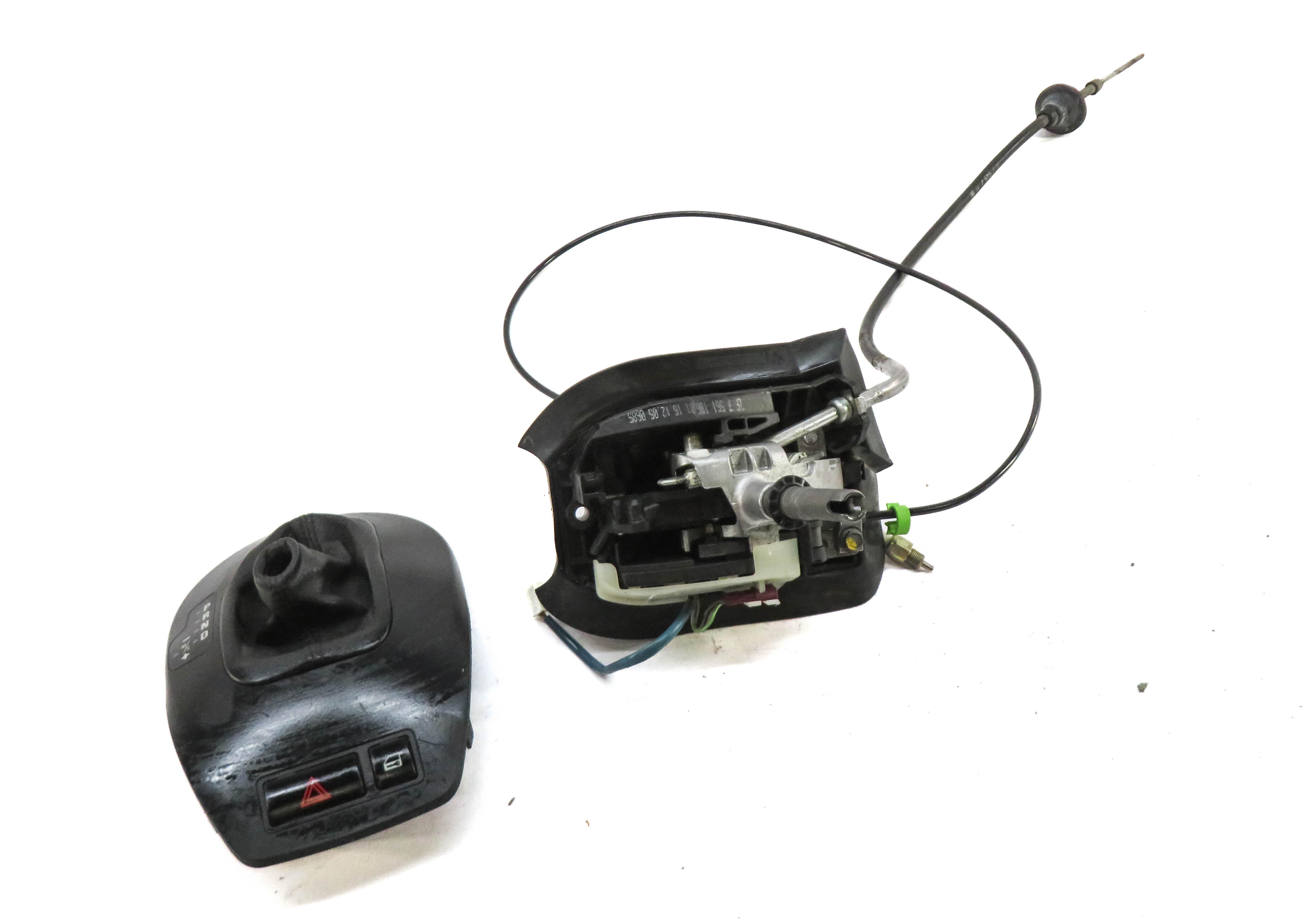 2006 BMW Z4 (E85) TRANSMISSION GEAR SHIFTER SHIFT BOX w/ INDICATOR TRIM — exact item pictured