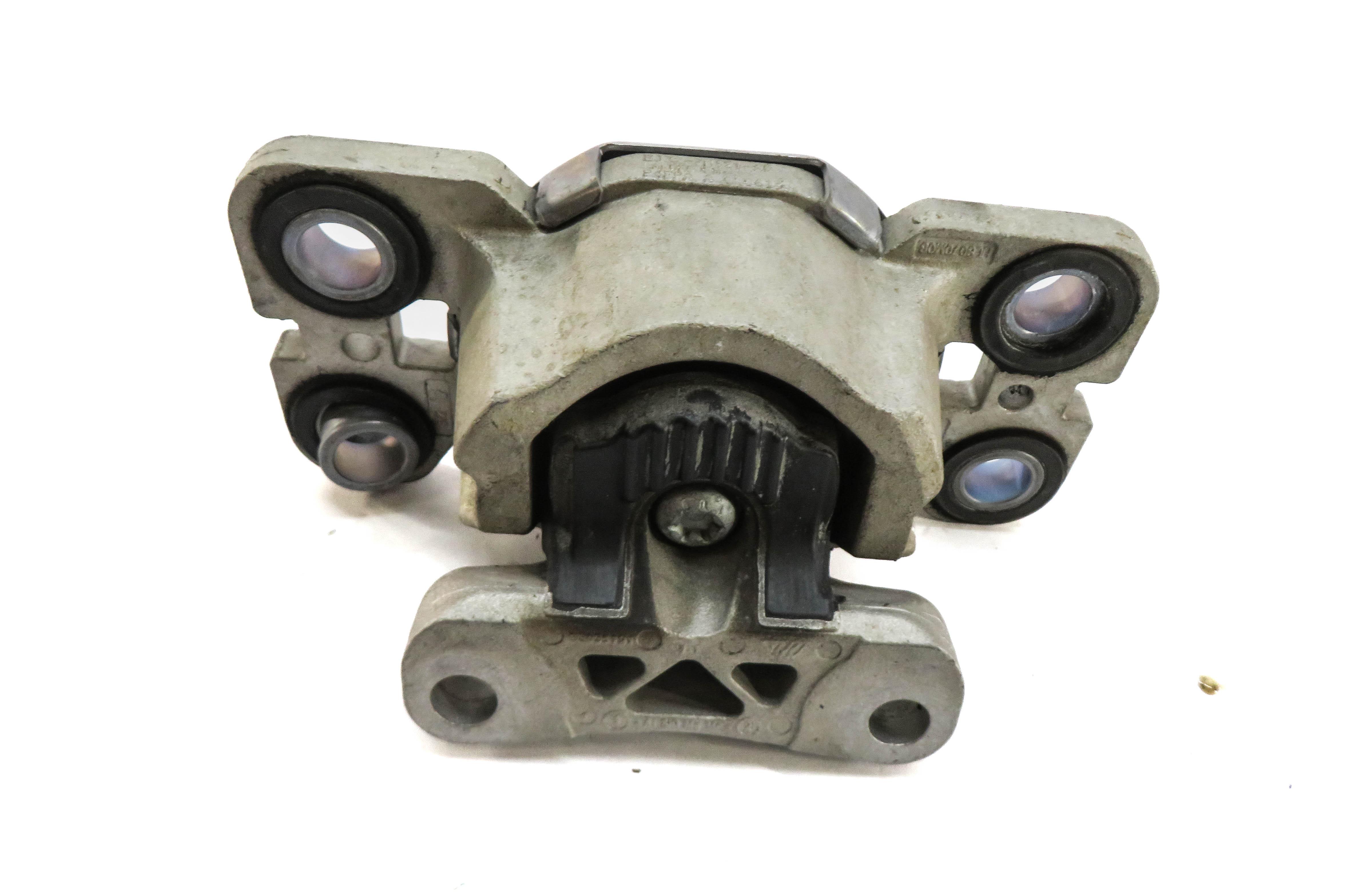 2015 RANGE ROVER EVOQUE (L538) 2.0L TURBO ENGINE TRANSMISSION MOUNT BRACKET — exact item pictured