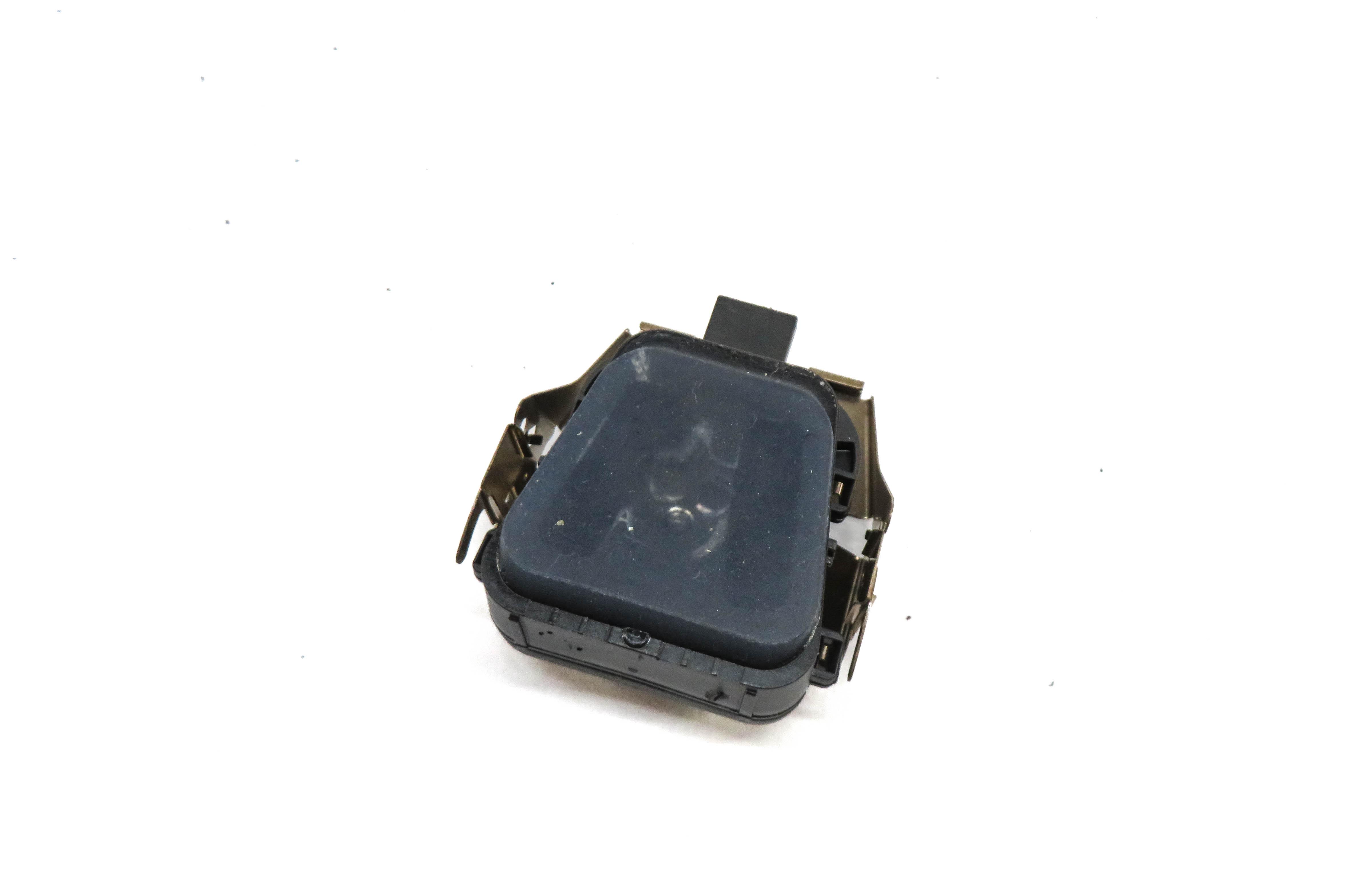 2015 RANGE ROVER EVOQUE (L538) FRONT WINDSHIELD RAIN WATER SOLAR LIGHT SENSOR — exact item pictured