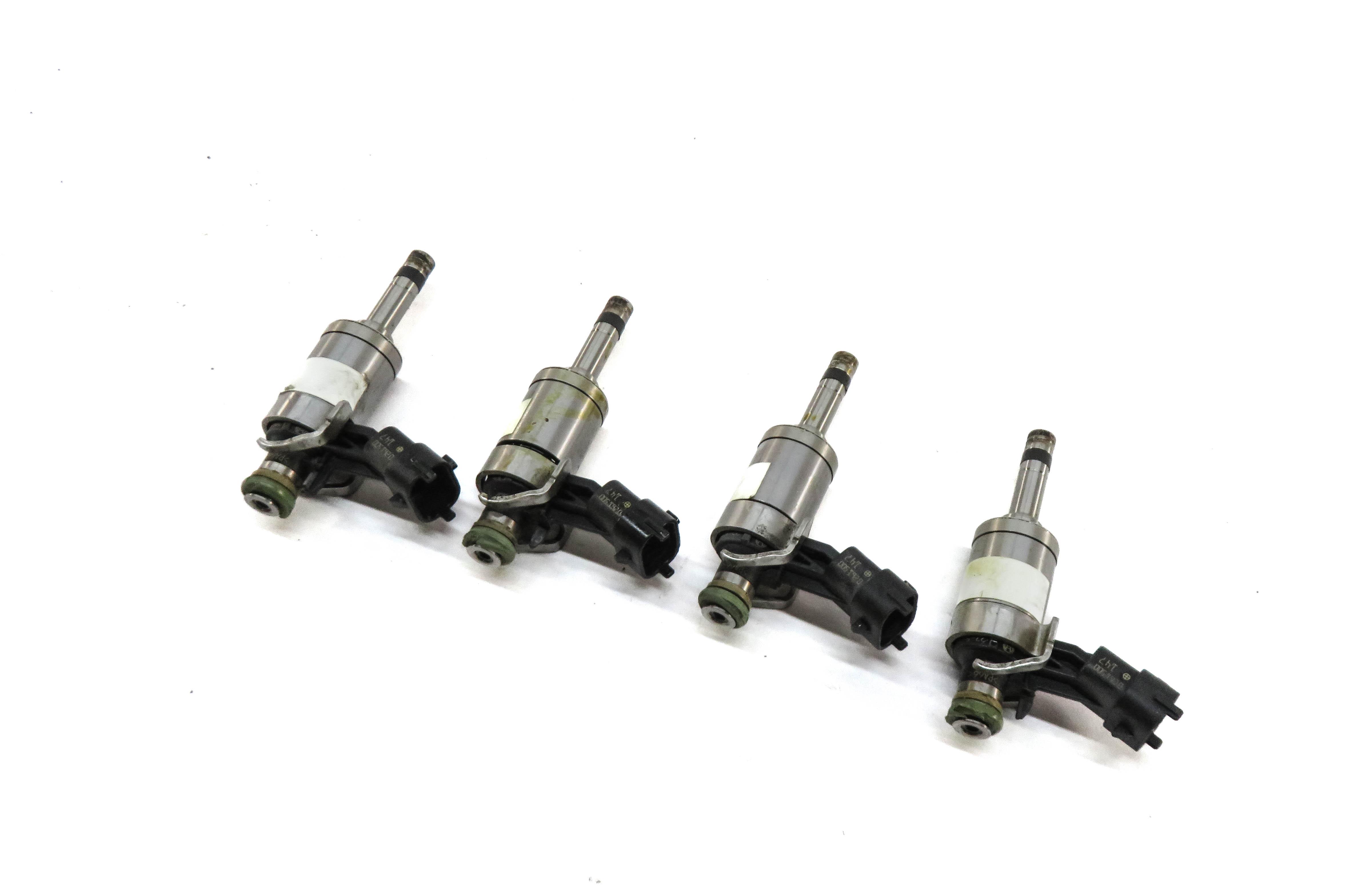 12-17 LR2 DISCOVERY SPORT RANGE ROVER EVOQUE (L538 L550) 2.0L FUEL INJECTOR SET — exact item pictured