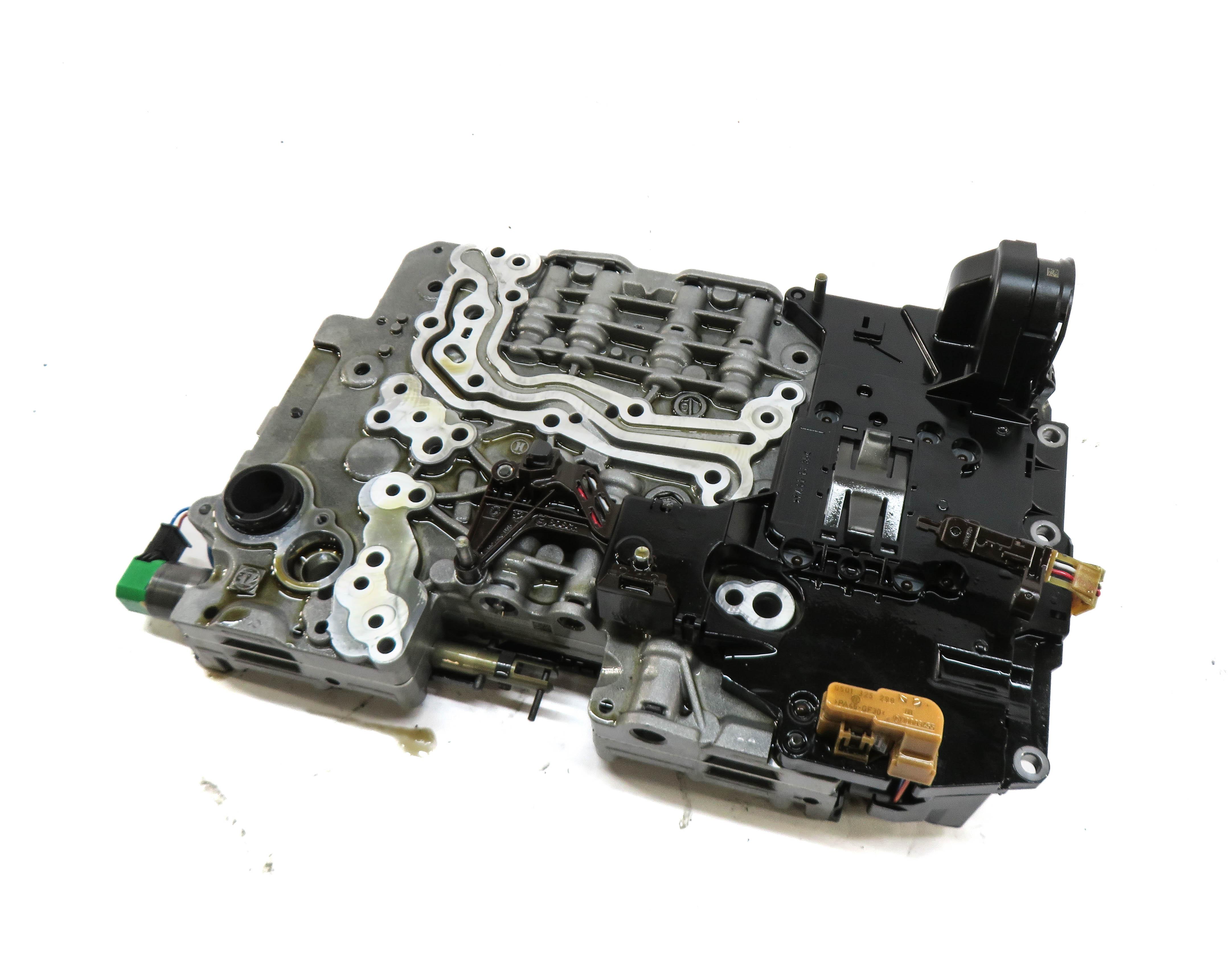 11-14 BMW X5 X6 (E70 E71) 4.4TT 8HP-70X AUTOMATIC TRANSMISSION A/T VALVE BODY — exact item pictured