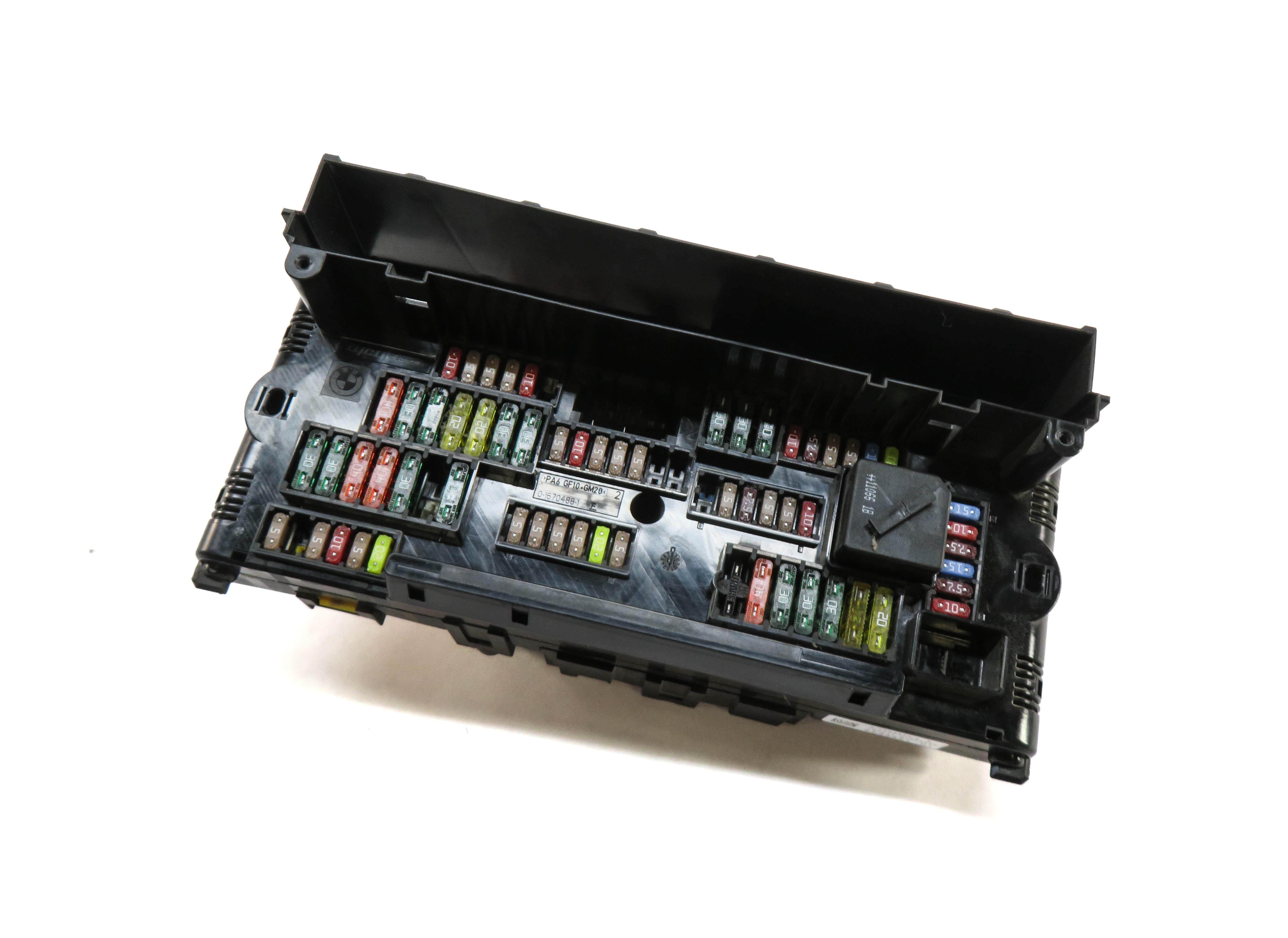 2011 BMW 550iGT (F07) FRONT POWER DISTRIBUTION FUSE BOX — exact item pictured