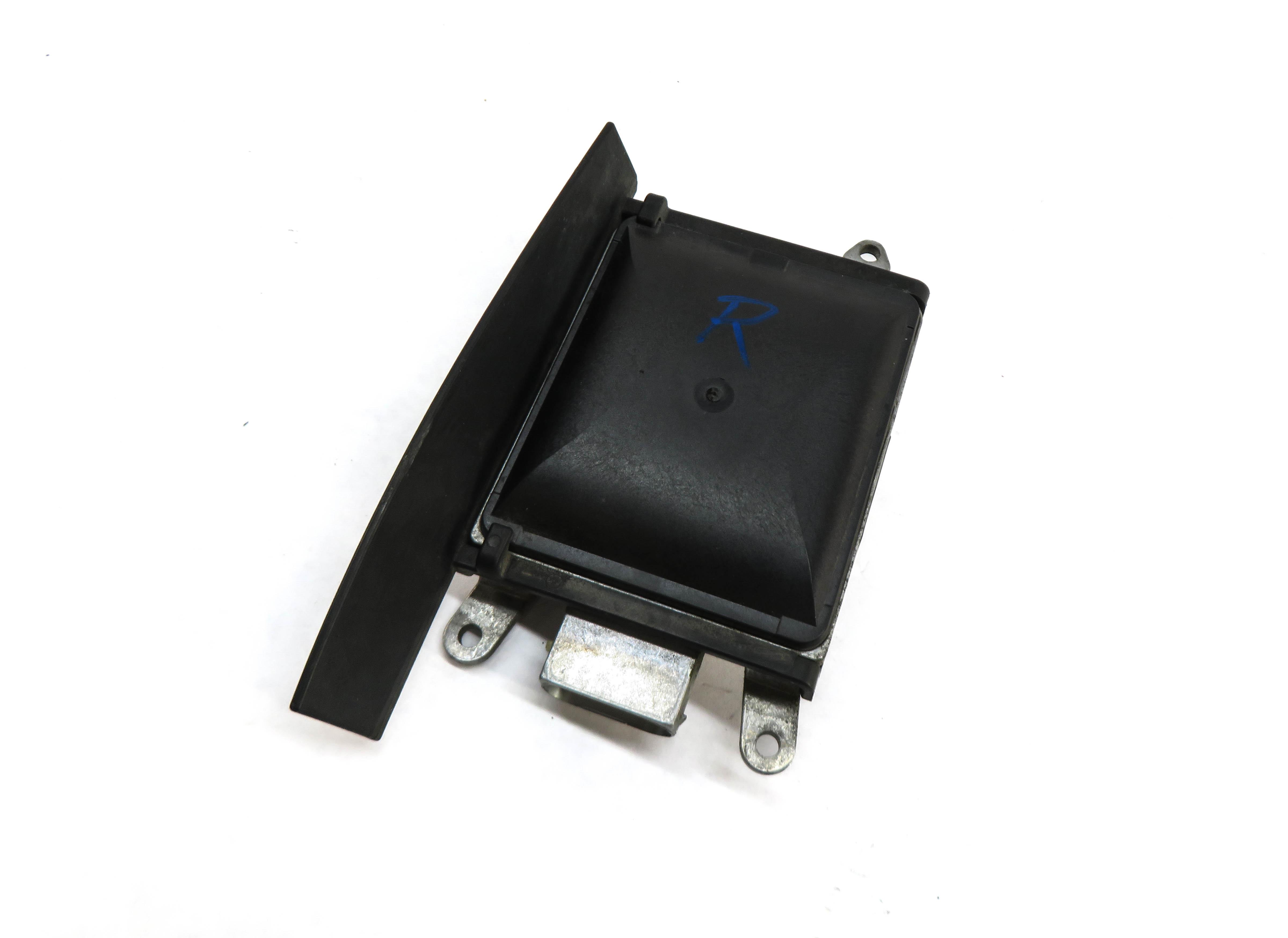 2011 BMW 550iGT (F07) RIGHT REAR LANE DEPARTURE WARNING RADAR SENSOR (MASTER) — exact item pictured