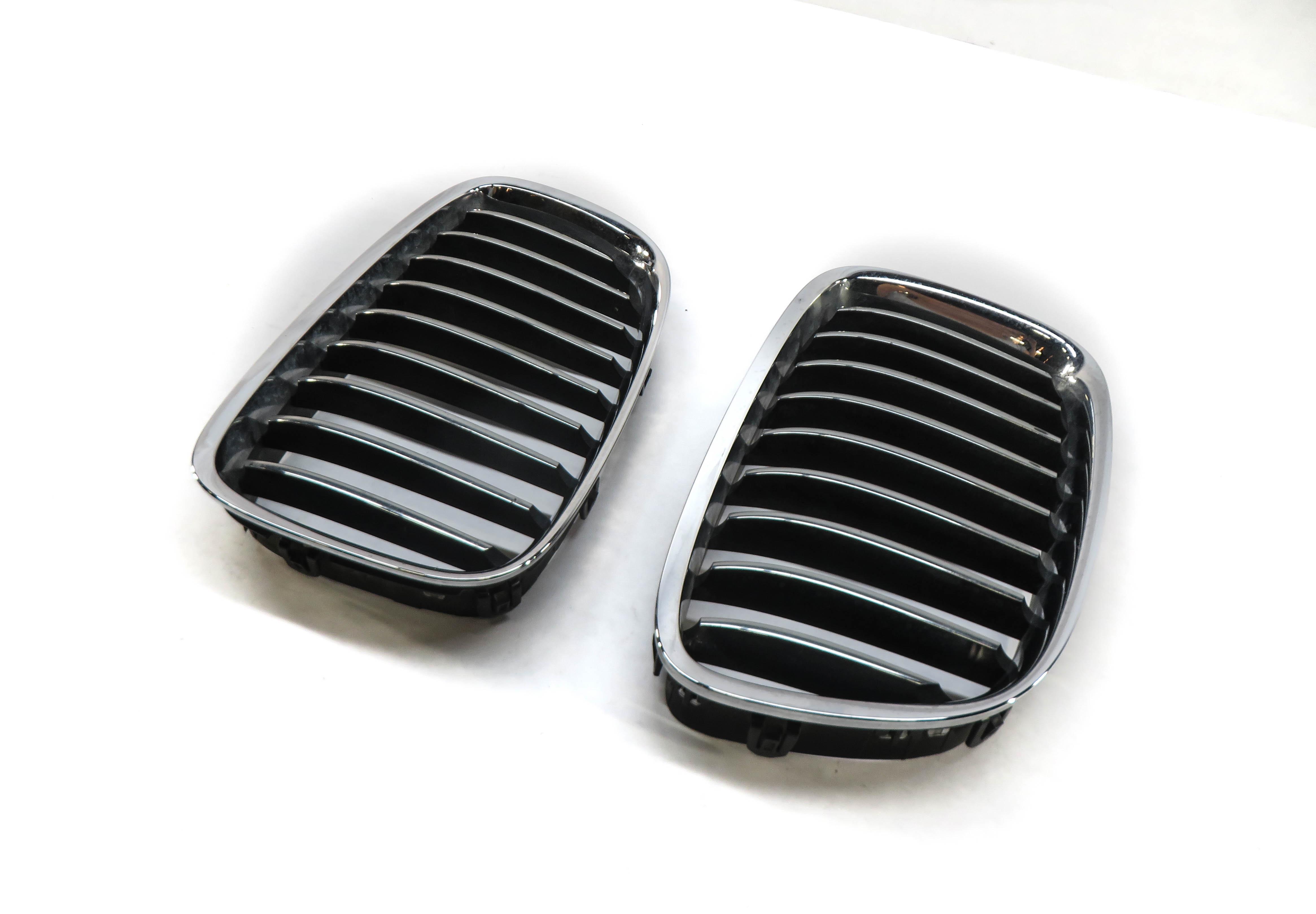 10-13 BMW 535iGT 550iGT (F07) FRONT LEFT & RIGHT HOOD VENT GRILLE SET-2 (CHROME) — exact item pictured
