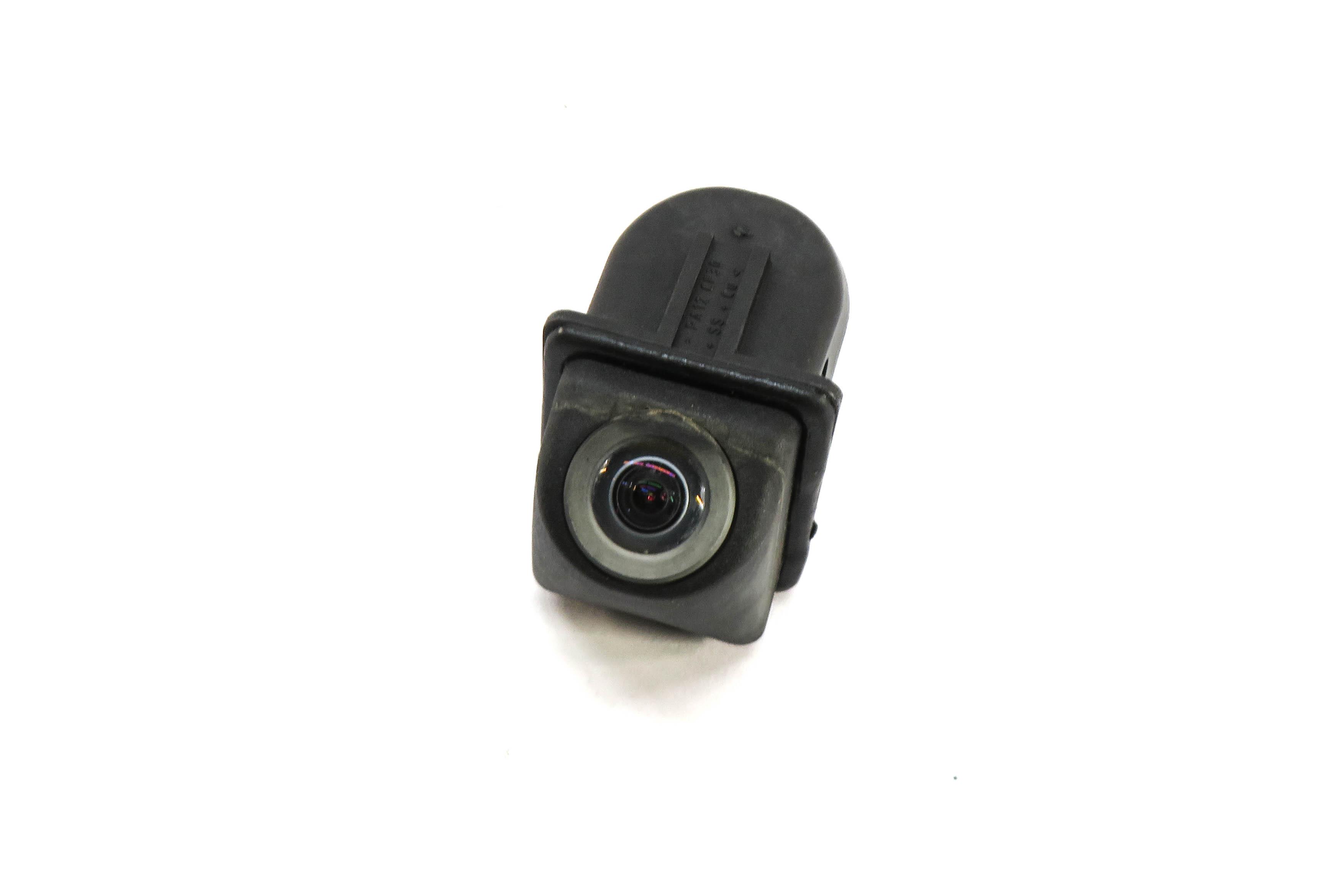 09-18 BMW 2 3 4 5 7 M5 X3 X5 X6 (F01 F07 F10 F15 F16 F30 F32) REARVIEW CAMERA — exact item pictured