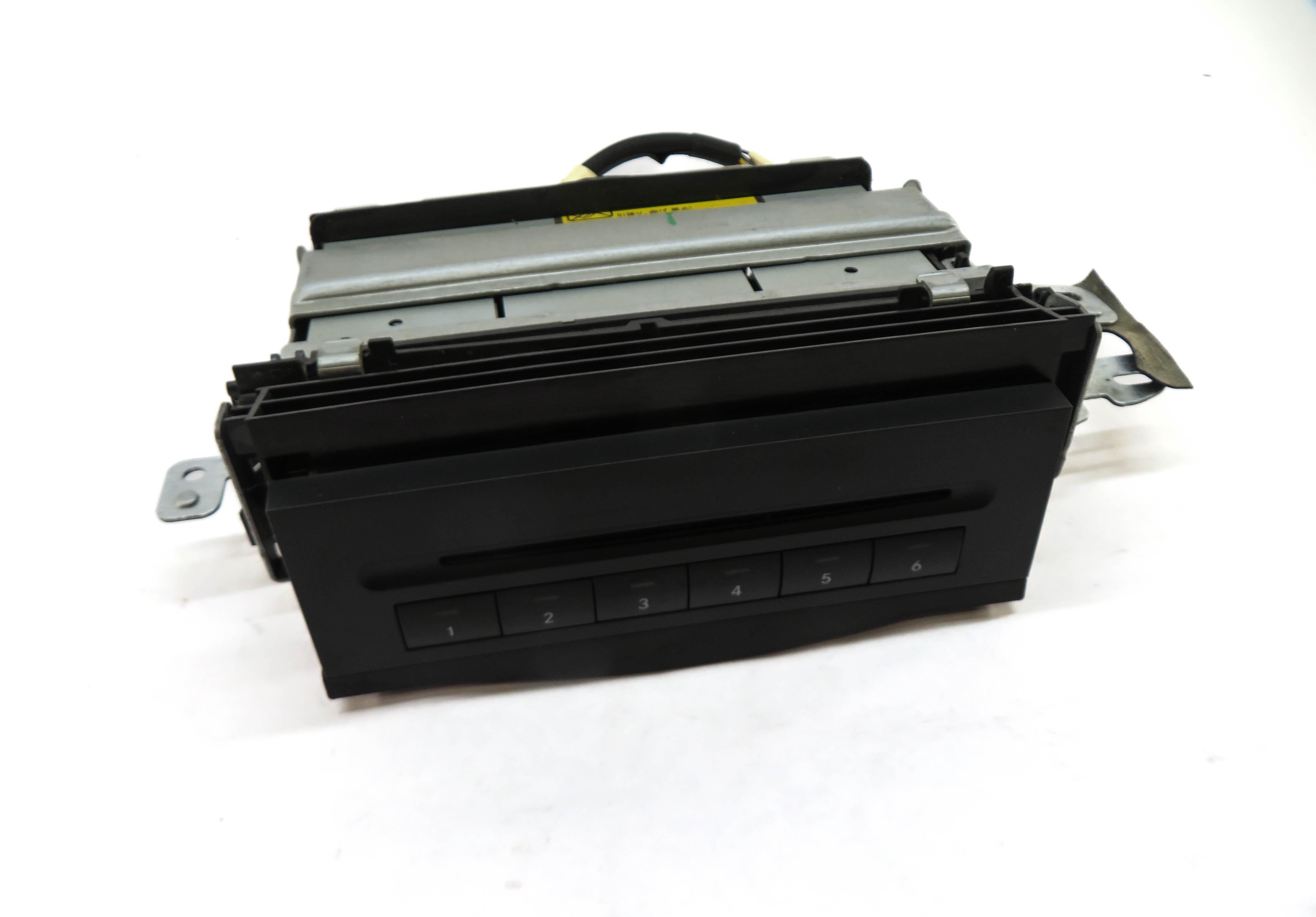 2003-2013 MERCEDES B E GL ML CLS R (R251 W211 W164 W251 X164) 6-DISC CD CHANGER — exact item pictured