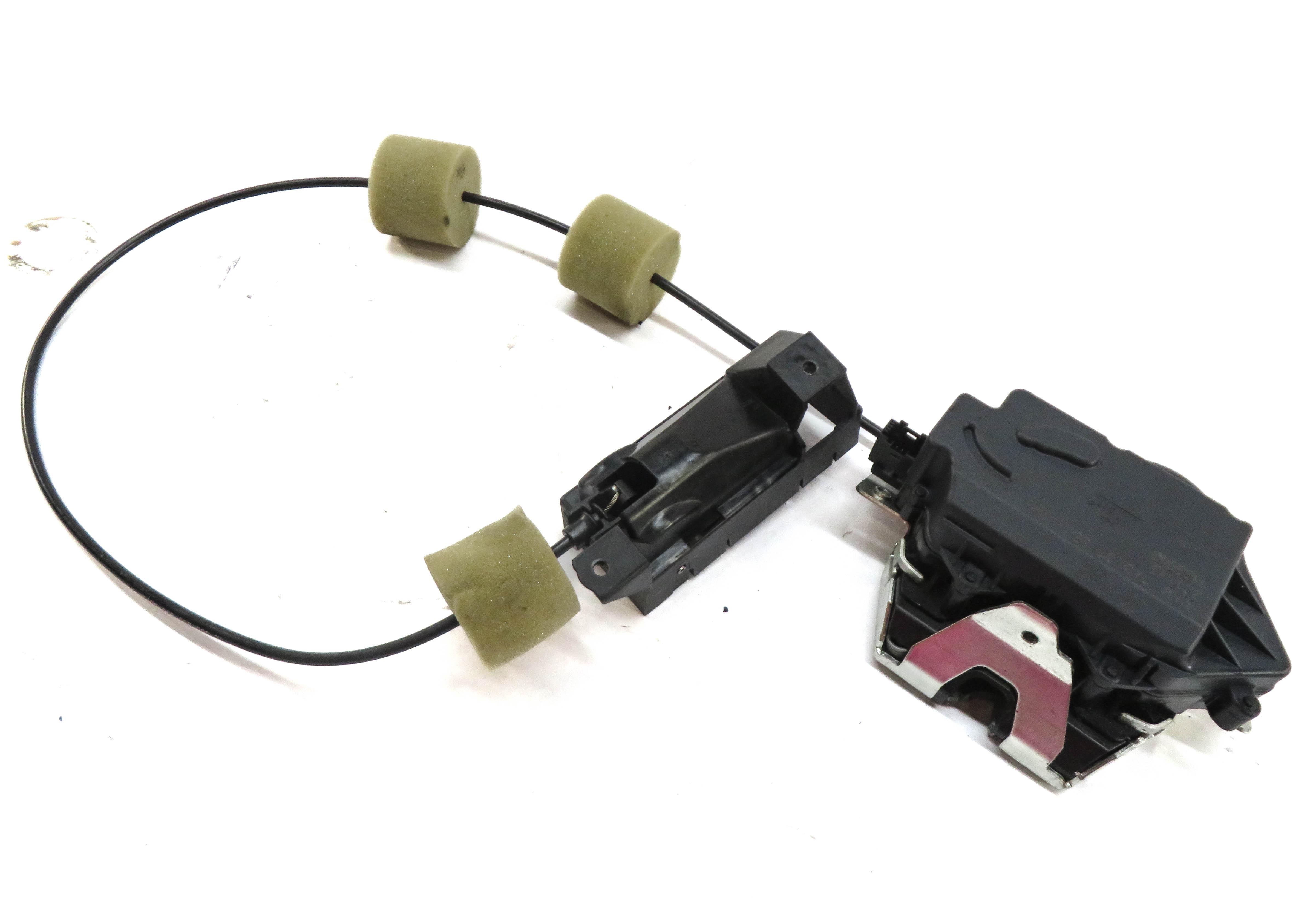 2008 MERCEDES GL450 (X164) REAR TRUNK LOCK LATCH ACTUATOR w/ HANDLE — exact item pictured