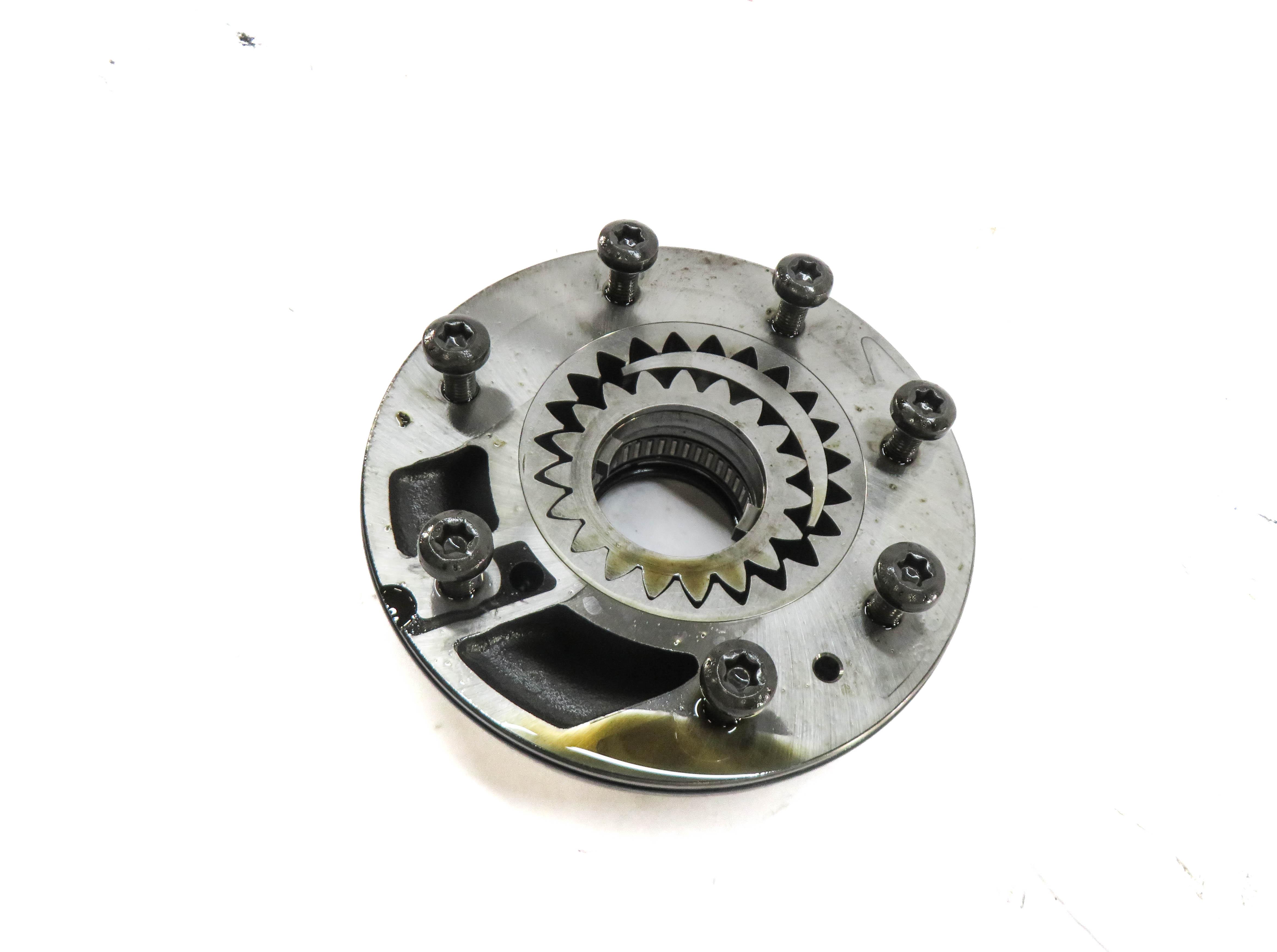 12-13 GL350 ML350 W166 X166 3.0L DIESEL (OM652) AUTO TRANSMISSION OIL PUMP — exact item pictured
