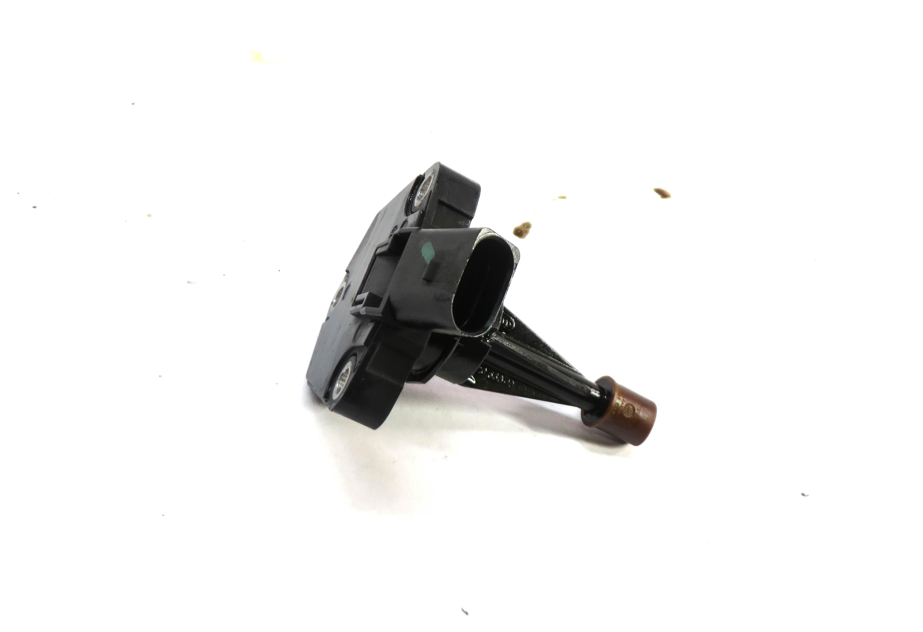2014 AUDI Q7 (4L) 3.0L SUPERCHARGED ENGINE OIL LEVEL SENSOR SENDER — exact item pictured