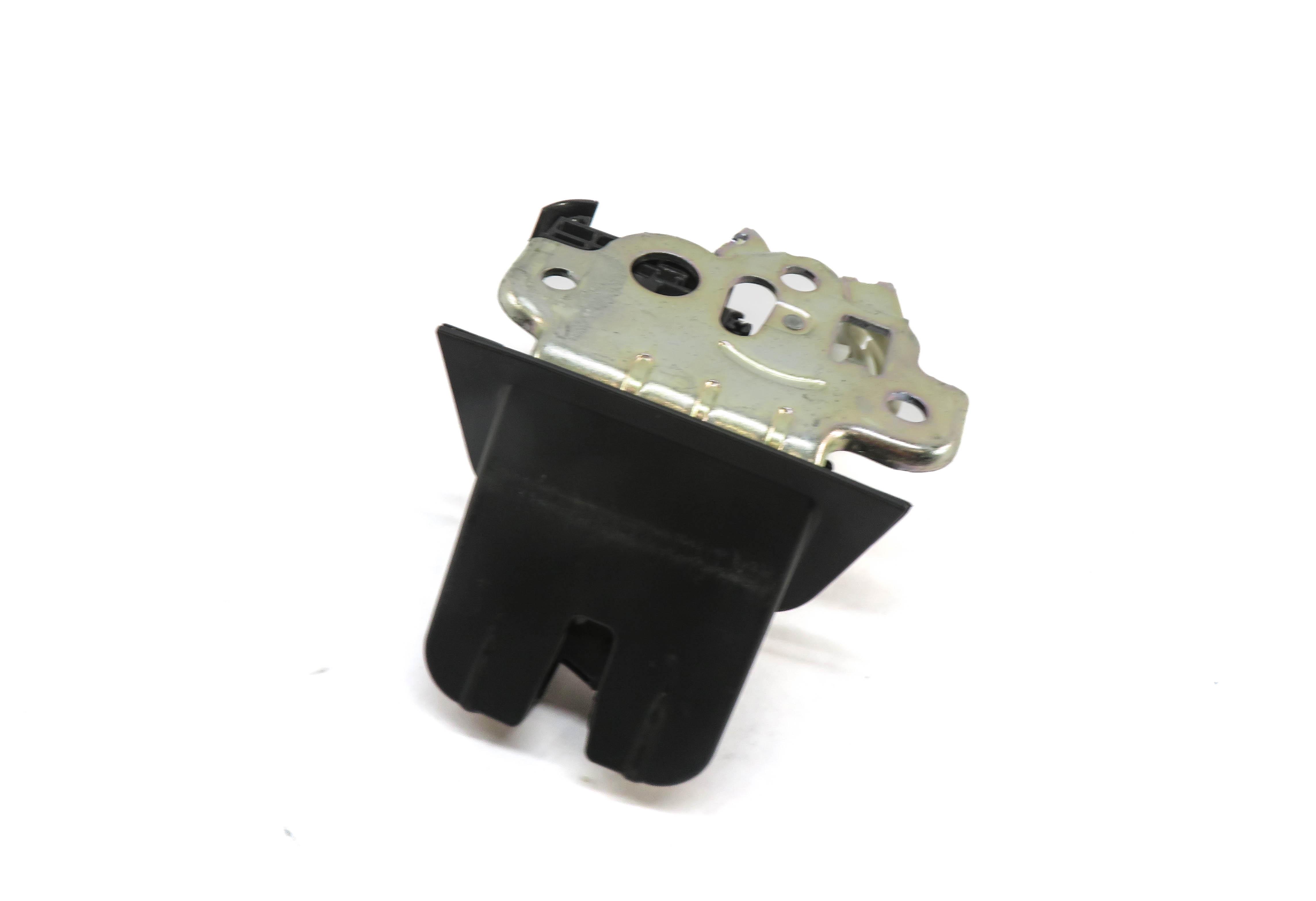 2014 AUDI Q7 (4L) REAR TRUNK LOCK LATCH ACTUATOR — exact item pictured