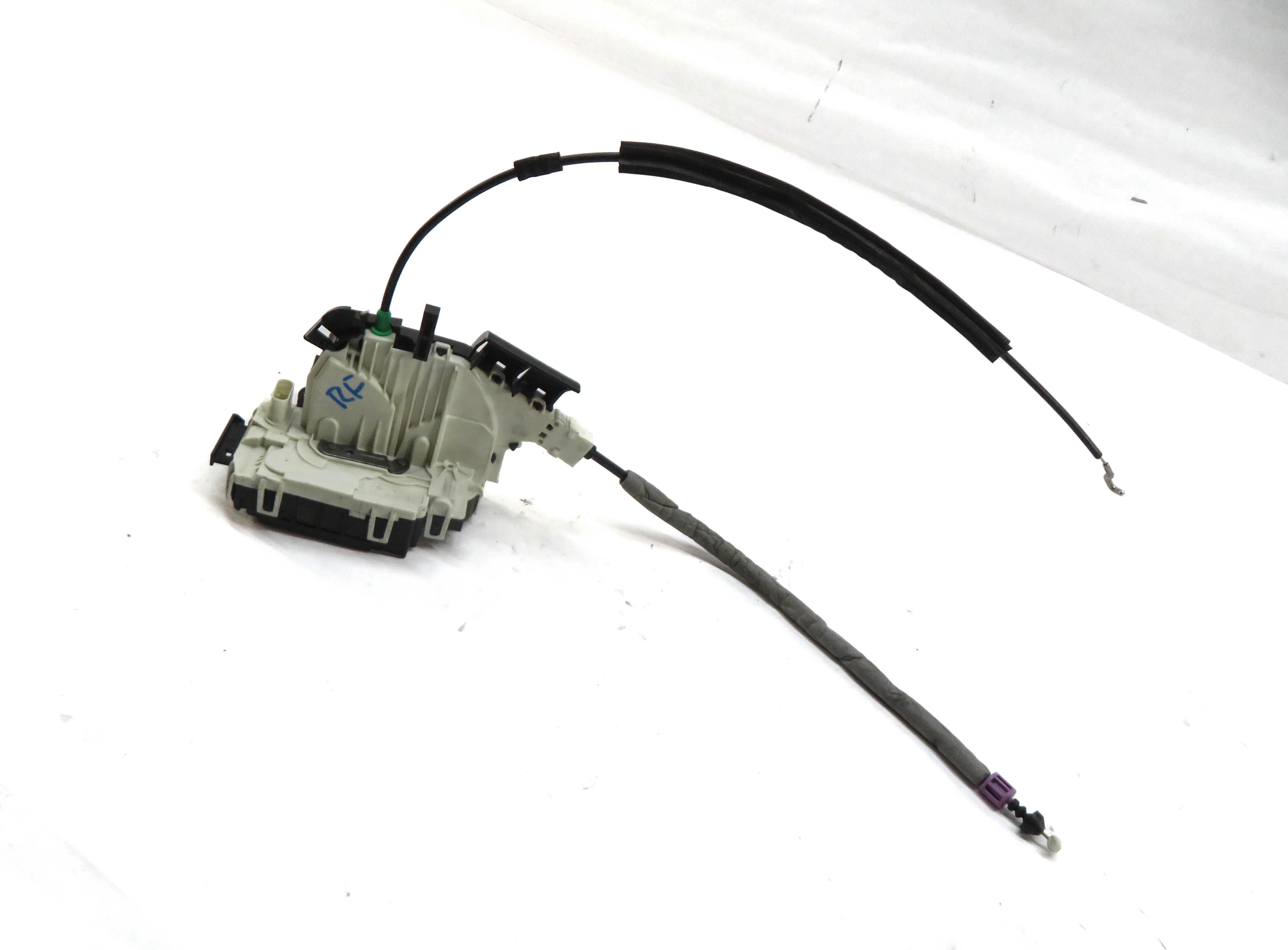 10-20 MERCEDES C E GLK SL CLS SLK CLASS (W204 W212 W218) RIGHT FRONT DOOR LATCH — exact item pictured