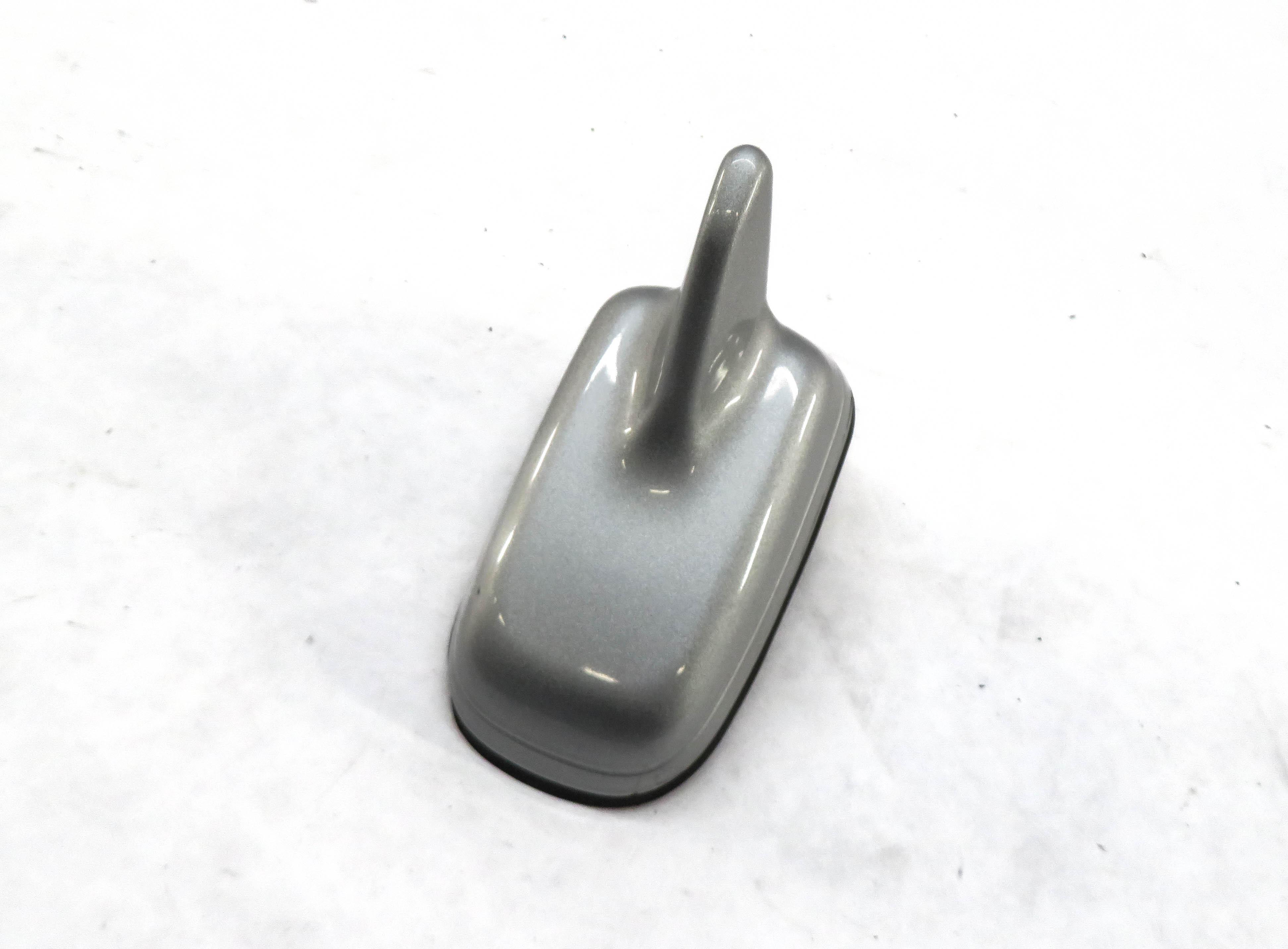 2015-2018 AUDI A3 S3 (8V) SEDAN / WAGON - RADIO STEREO ANTENNA (ICE SILVER P5) — exact item pictured