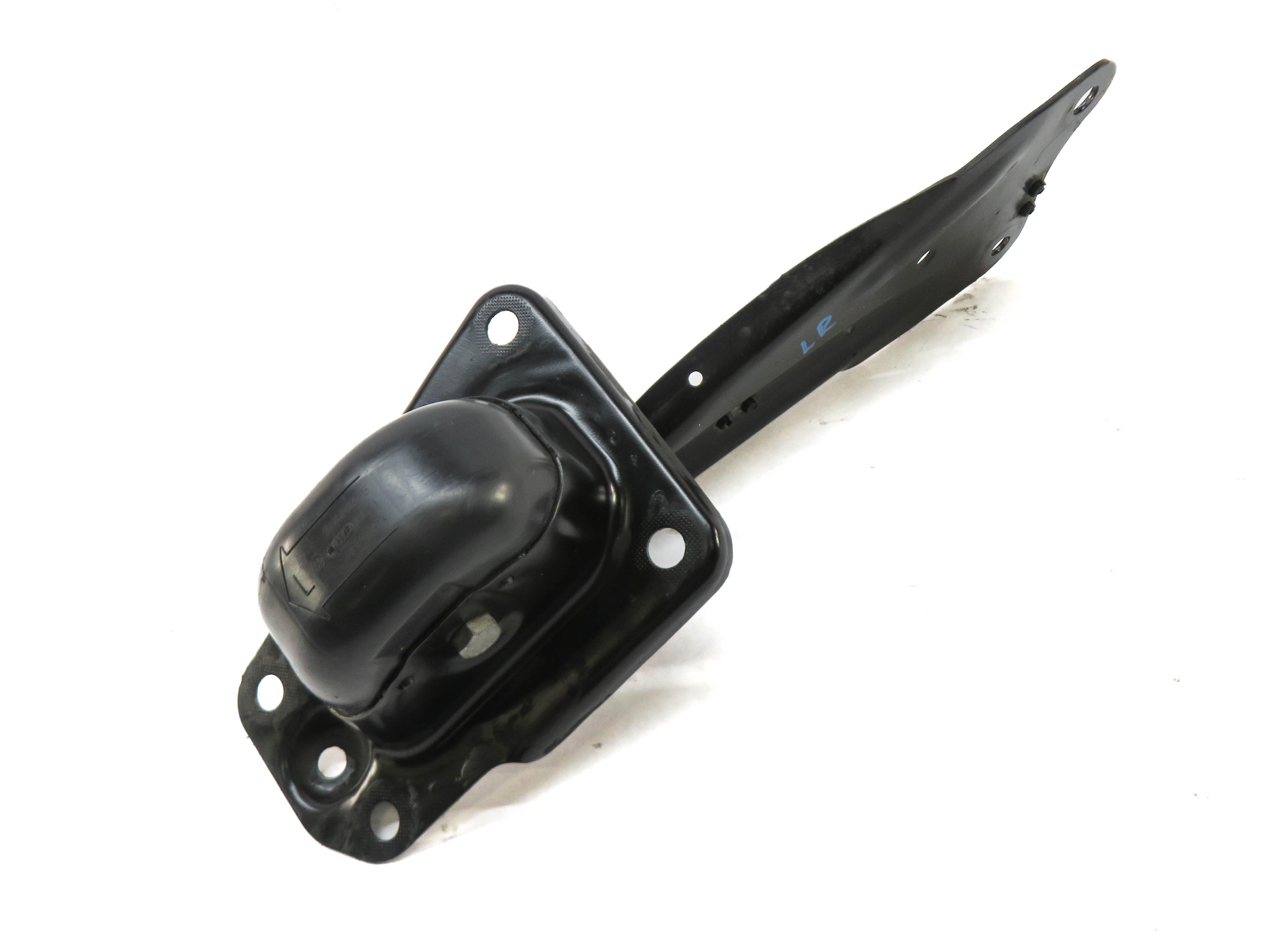 2015-2019 AUDI VW GOLF / A3 S3 RS3 TT (8V MK3) LEFT DRIVER REAR TRAILING ARM — exact item pictured