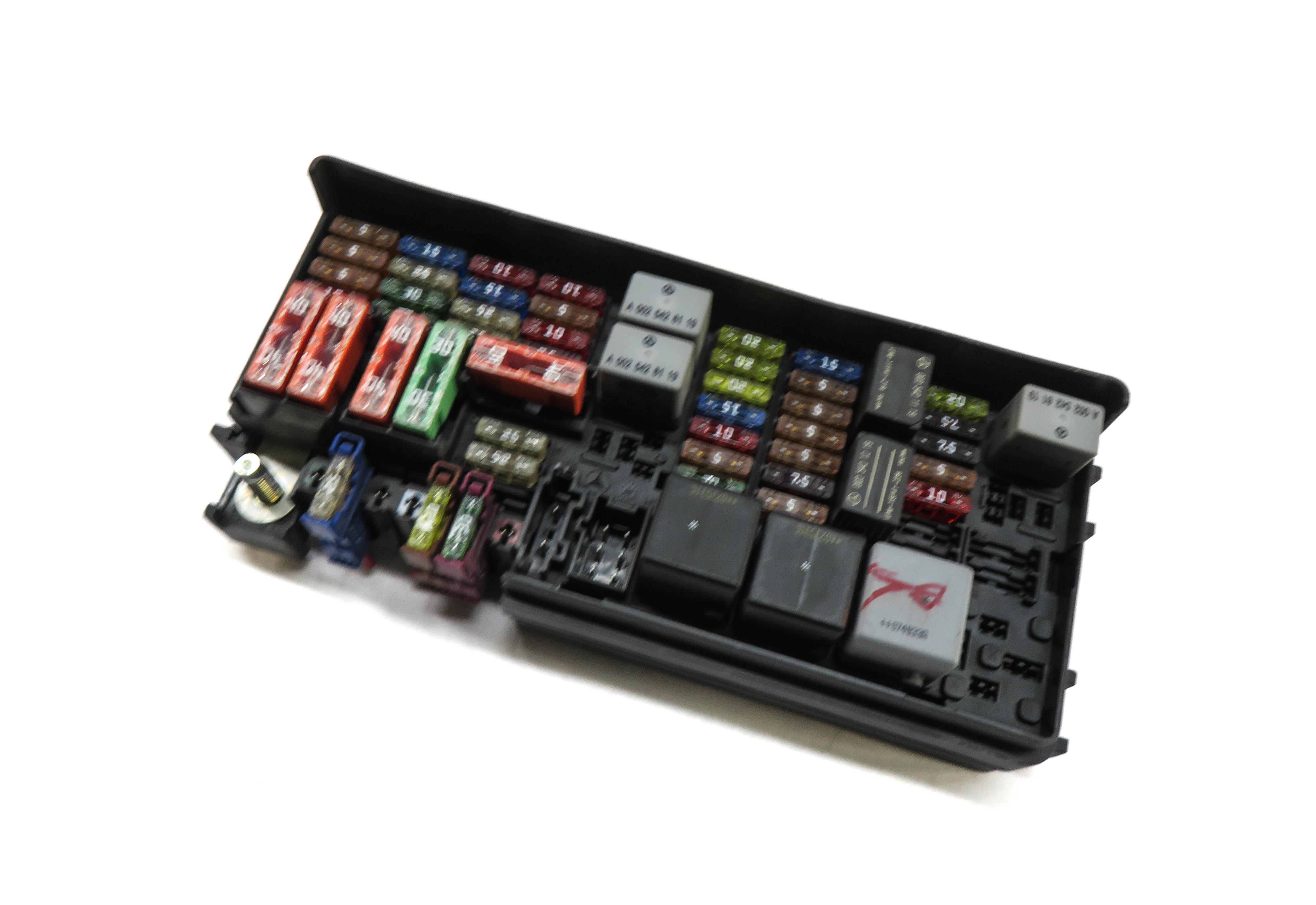 2008 MERCEDES GL450 (X164) REAR POWER DISTRIBUTION FUSE BOX — exact item pictured