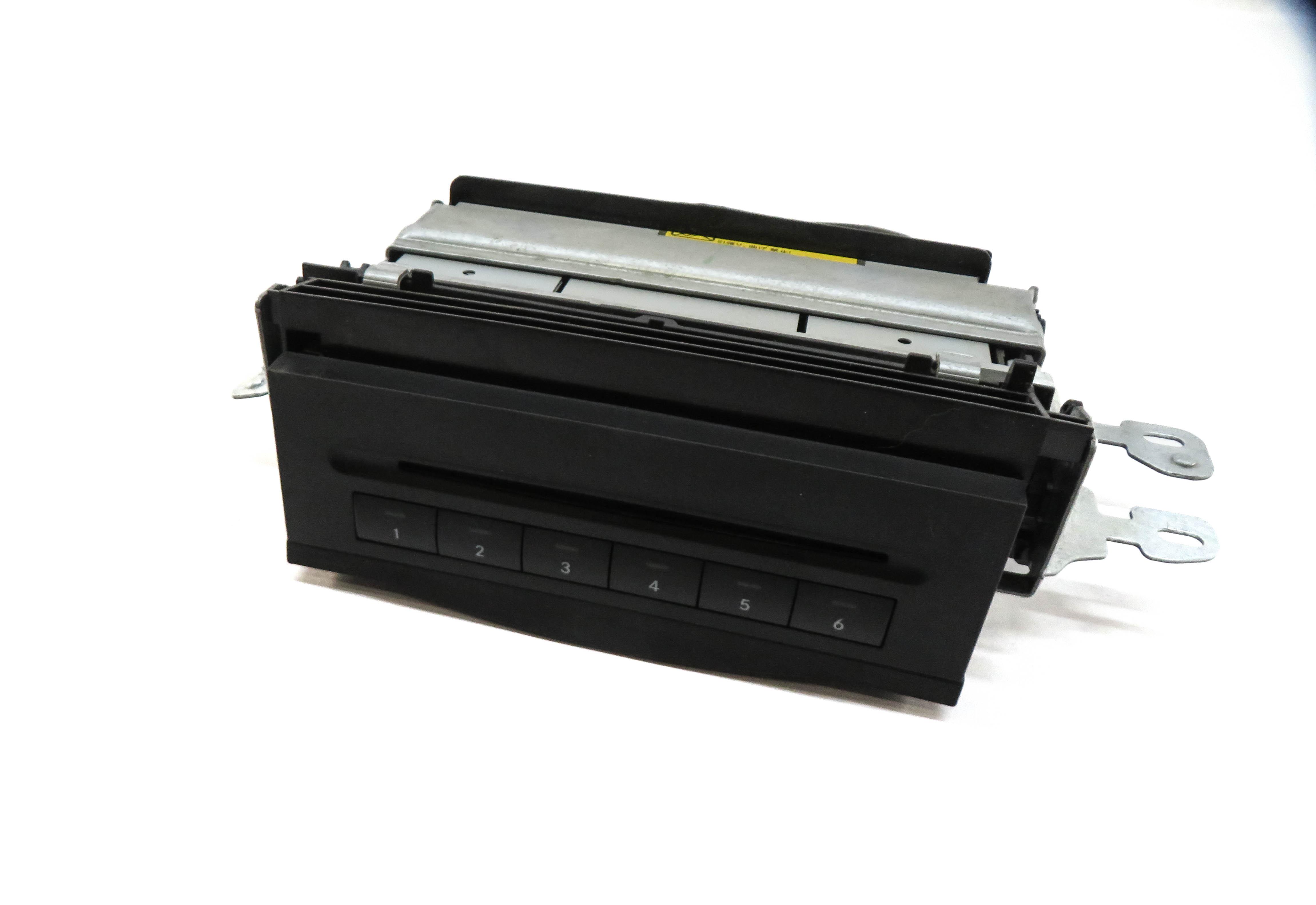 03-13 MERCEDES B E GL ML CLS R SLK CLASS (W211 W164 X164 W219) 6-DISC CD CHANGER — exact item pictured