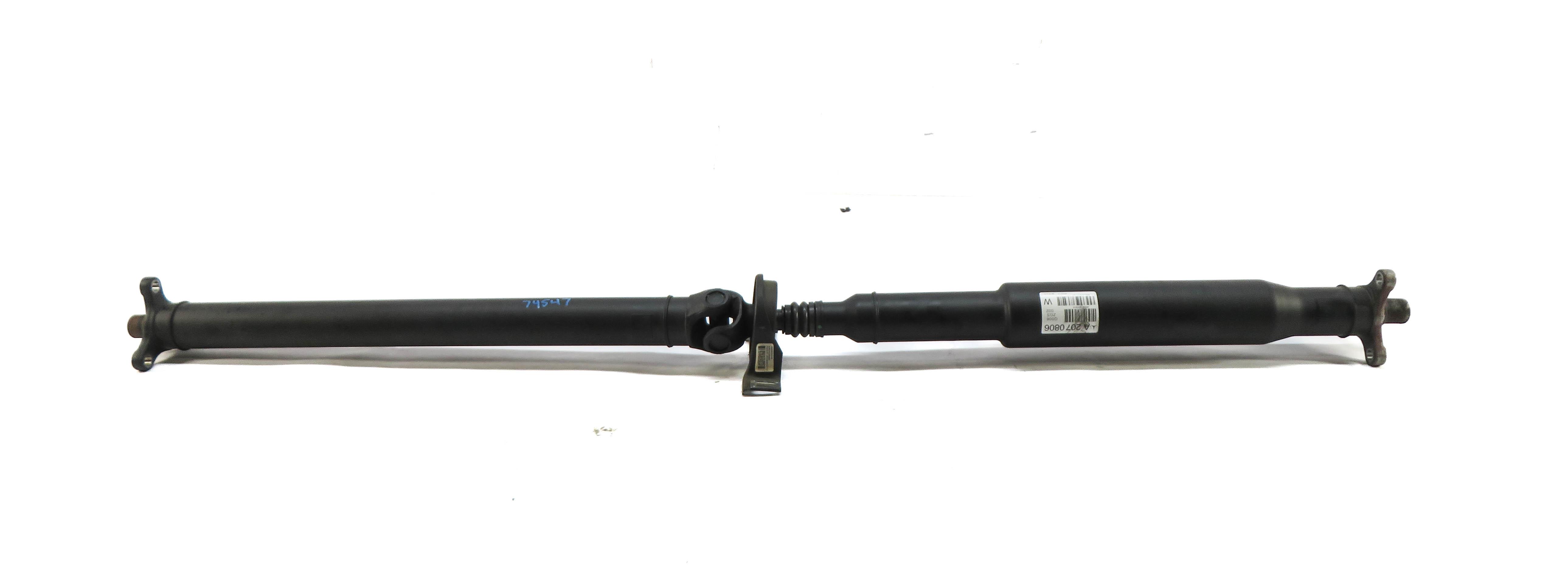 2012-2017 MERCEDES C350 E350 E400 (C204 A207 C207 W207) RWD - REAR DRIVESHAFT — exact item pictured