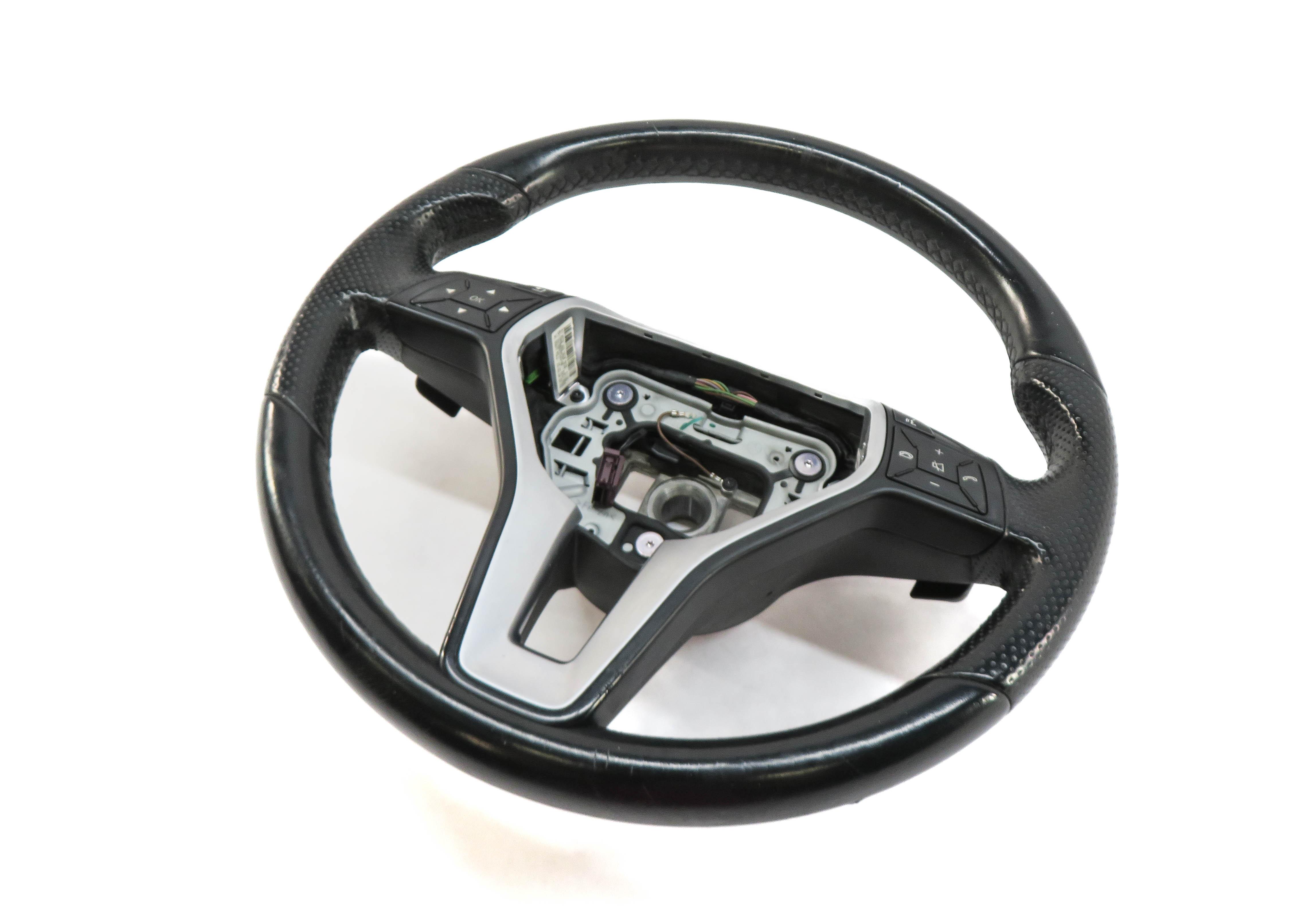 13-15 E CLS CLASS (C218 W212 W207) 3-SPOKE SPORT STEERING WHEEL w/o LANE ASSIST — exact item pictured