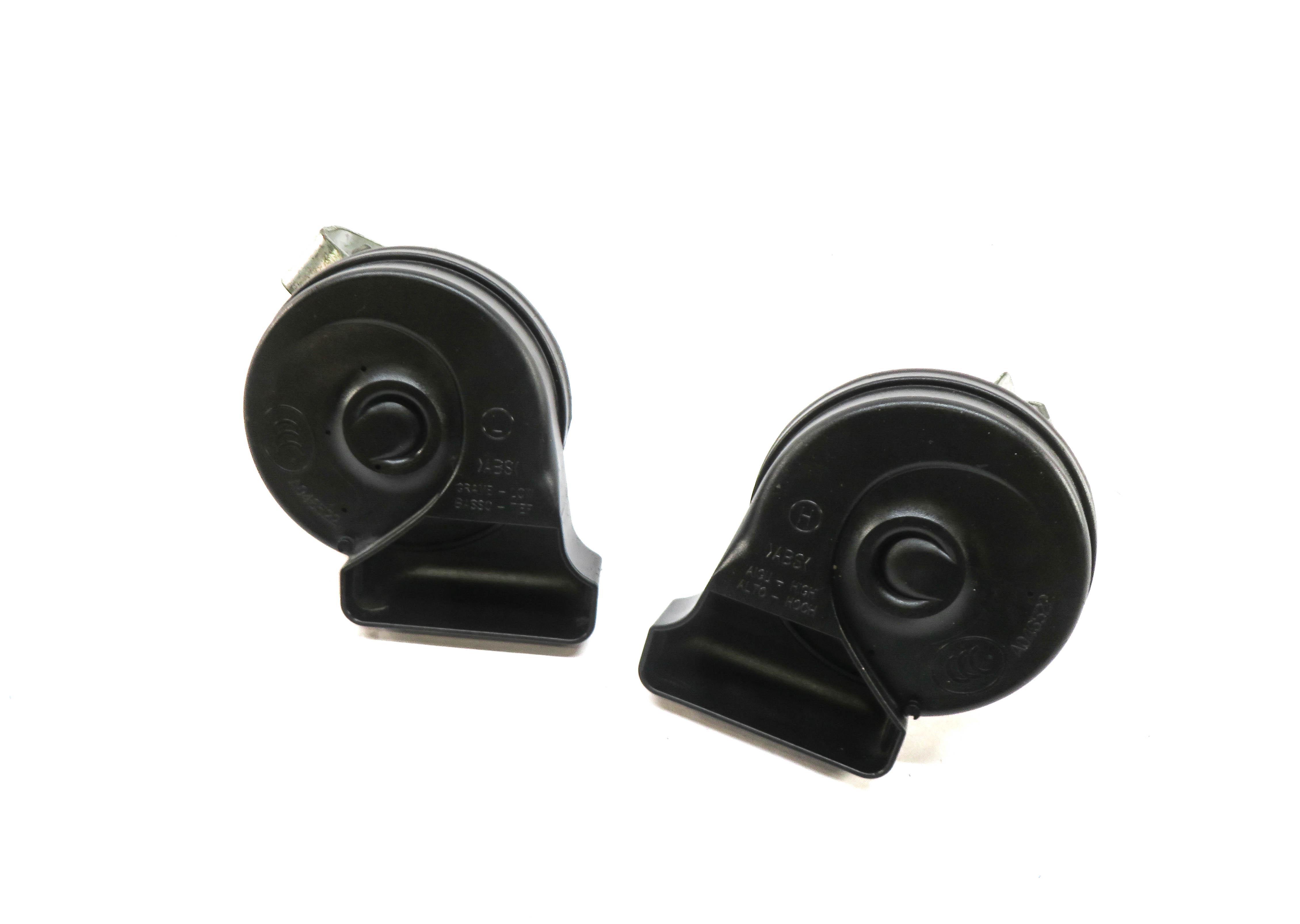 08-18 MERCEDES C E GLK CLS (W204 W207 W212 X204 C218) HIGH & LOW TONE HORN SET — exact item pictured