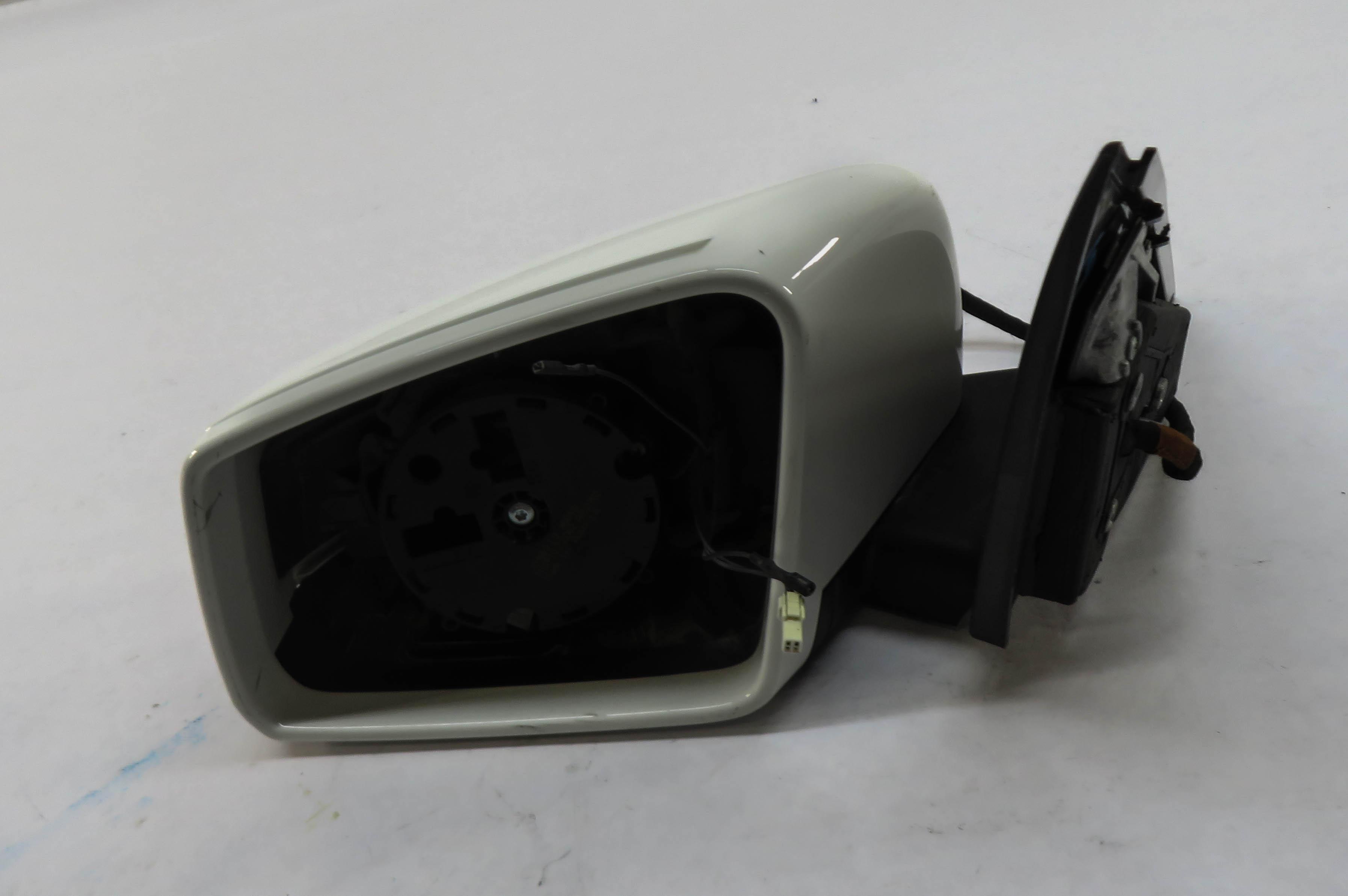 12-14 MERCEDES C250 (W204) LEFT DRIVER HEATED AUTODIM MEMORY DOOR MIRROR (WHITE) — exact item pictured