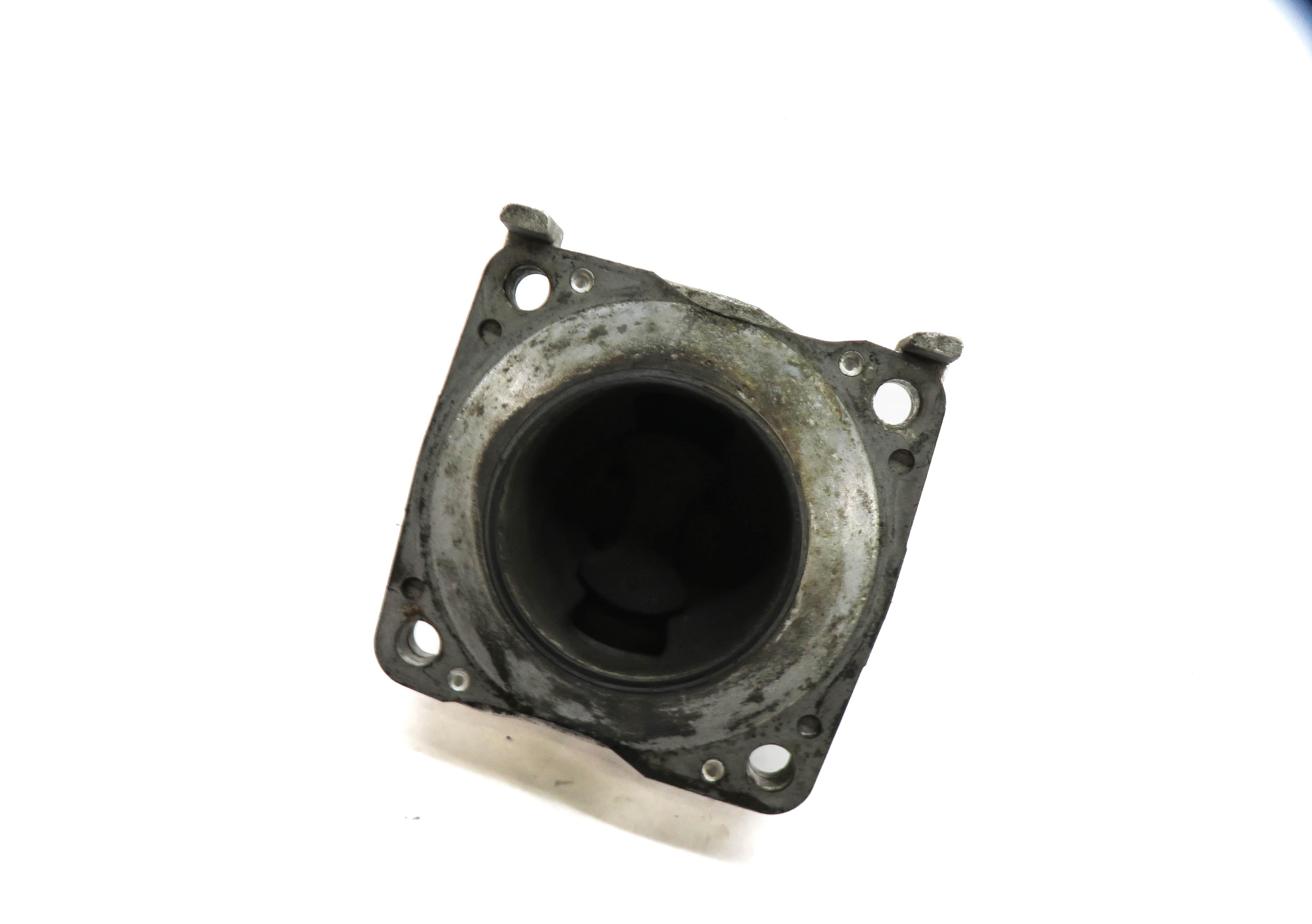 2013 MERCEDES GL450 (X166) 4.6L M278 ENGINE TRANSMISSION MOUNT BRACKET — exact item pictured