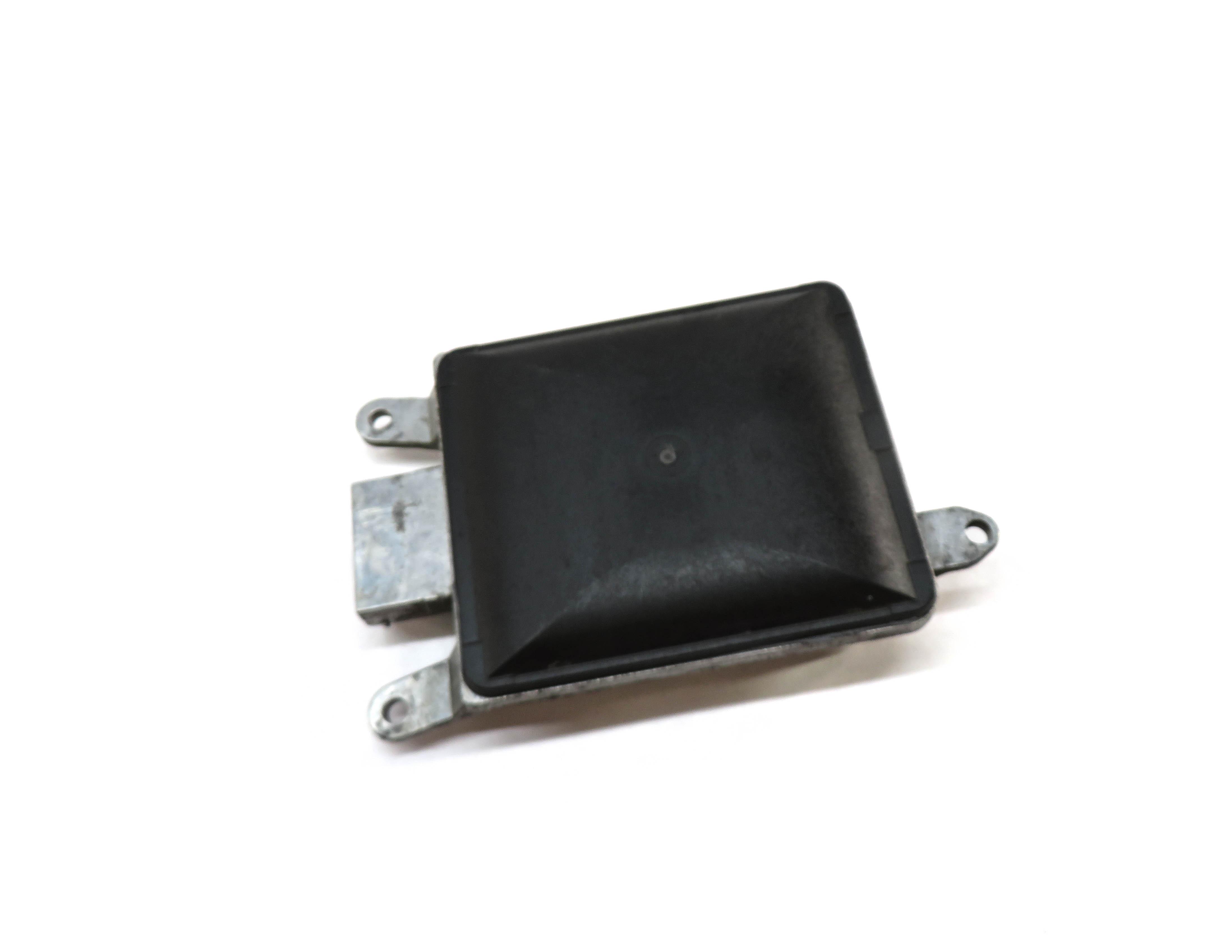 07-12 AUDI A8 S8 Q7 D3 4L RIGHT LANE DEPARTURE BLIND SPOT ALERT MASTER MODULE — exact item pictured