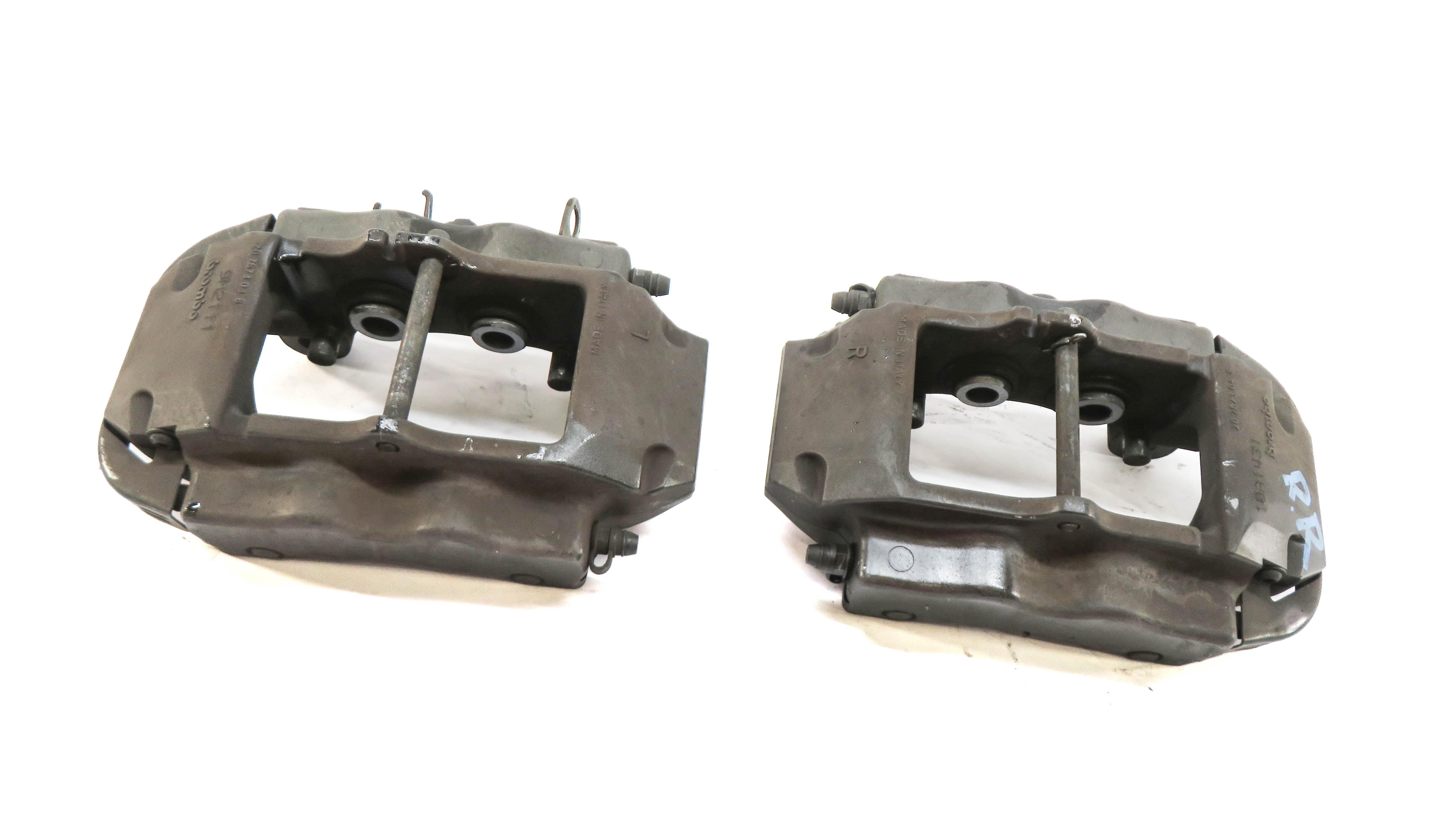 04-15 VW TOUAREG AUDI Q7 4L REAR LEFT RIGHT ABS DISC BRAKE CALIPER SET-2 BREMBO — exact item pictured