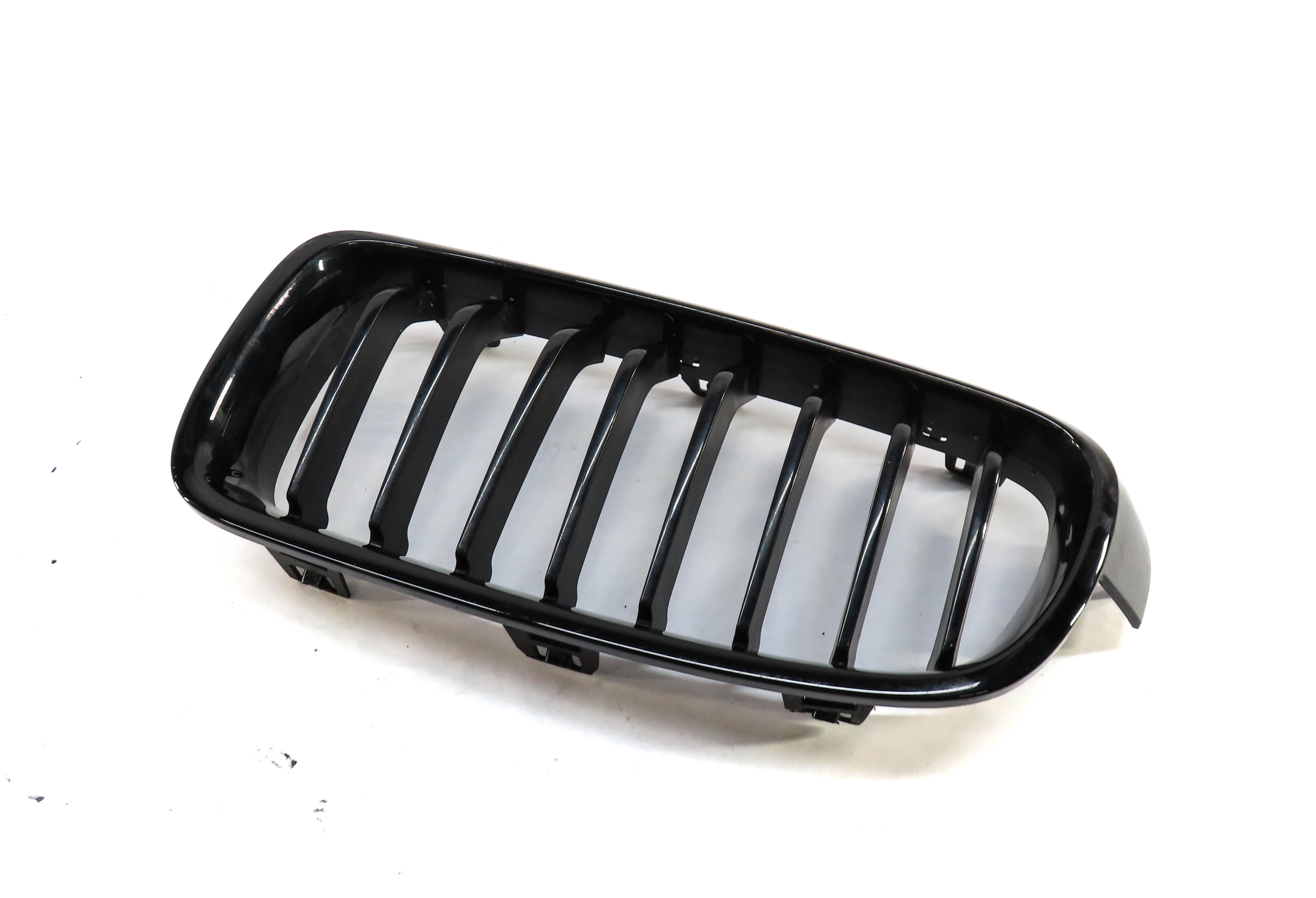 12-18 BMW 3 SERIES (F30) ///M-SPORT FRONT LEFT DRIVER UPPER KIDNEY GRILLE TRIM — exact item pictured