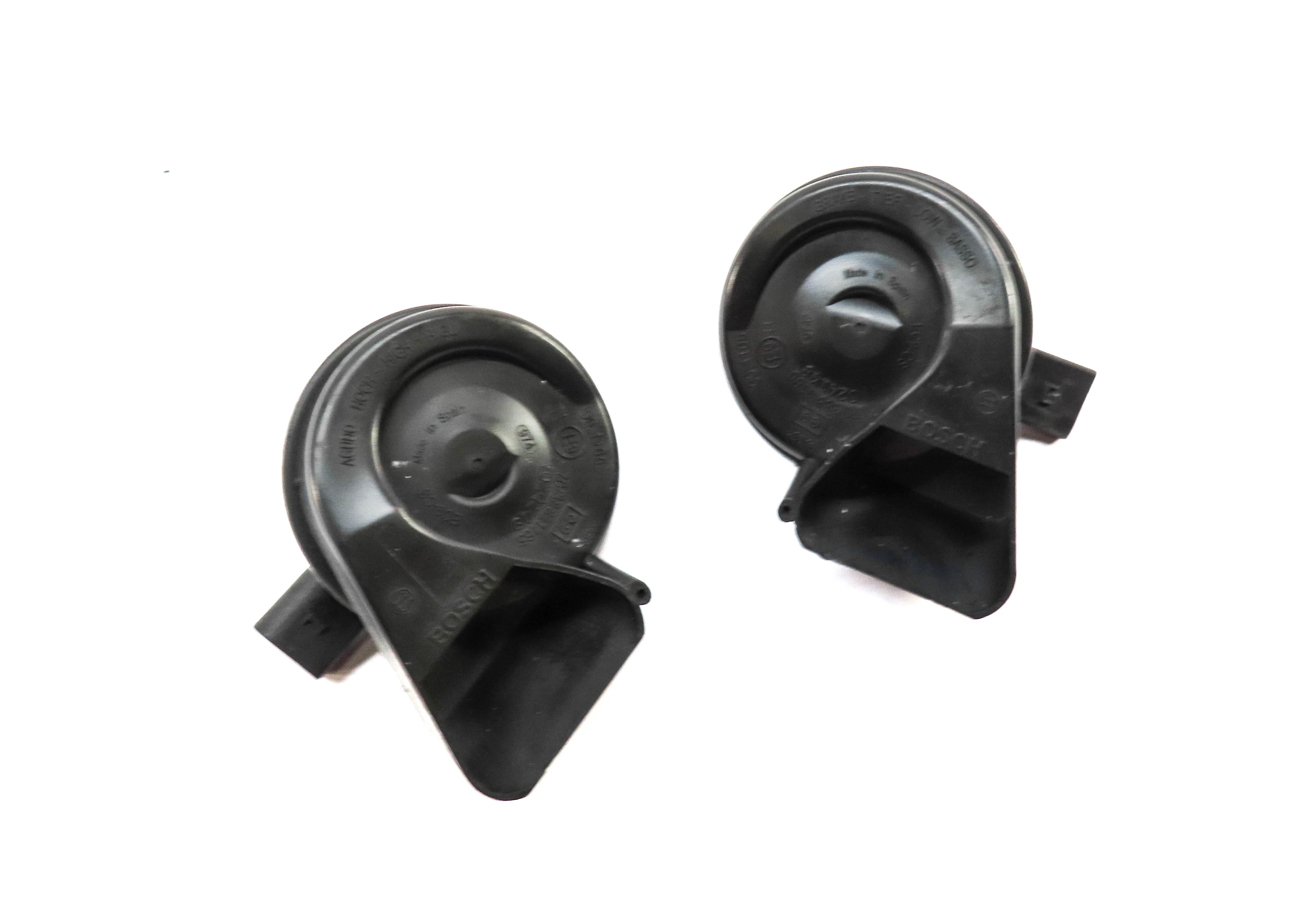 2007-2015 AUDI Q7 R8 (4L 4S) HIGH & LOW TONE NOTE SIGNAL SAFETY HORN SET-2 — exact item pictured