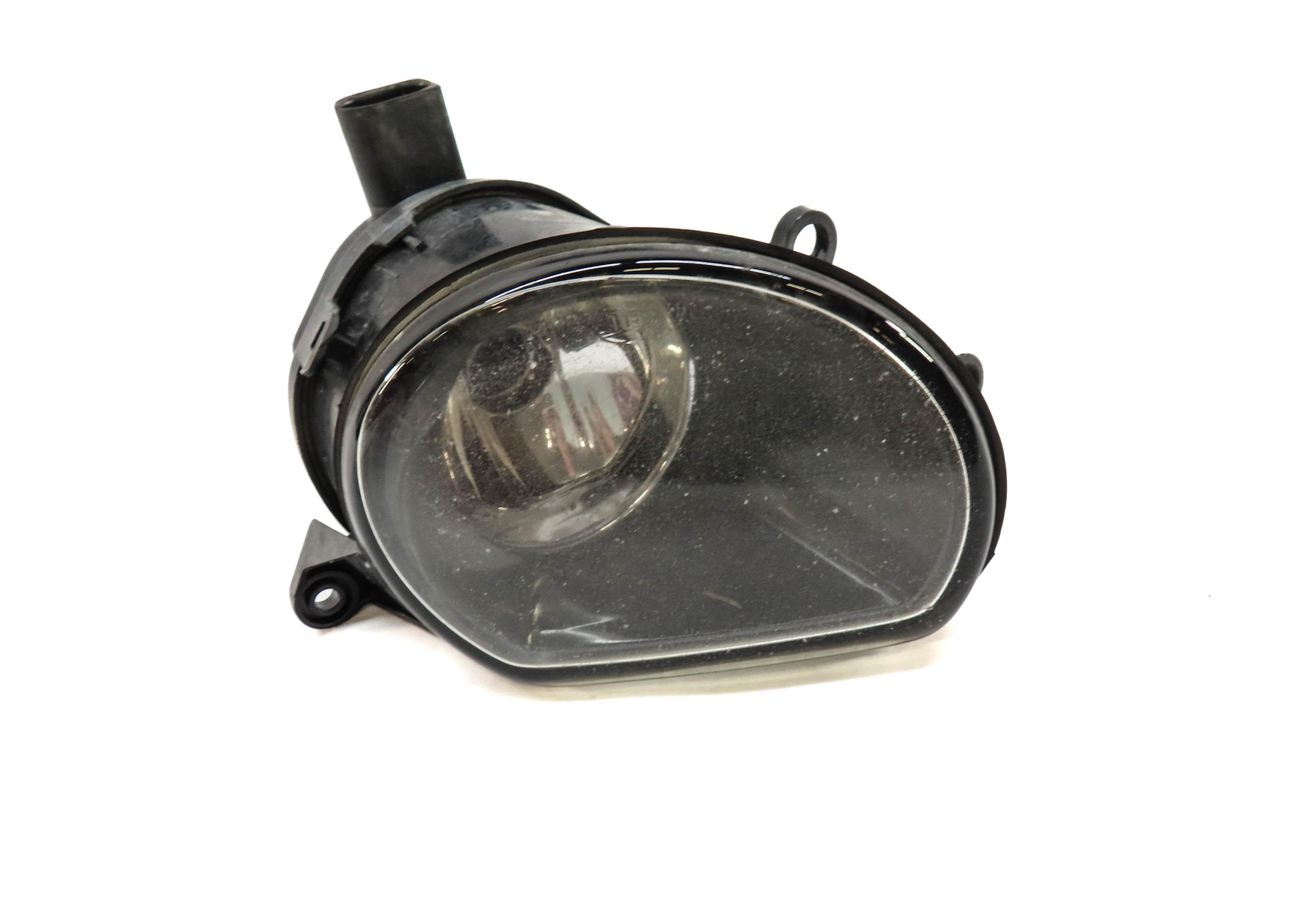 2006-2009 AUDI A3 (8P) Q7 (4L) FRONT LEFT DRIVER FOGLIGHT FOG LIGHT LAMP — exact item pictured