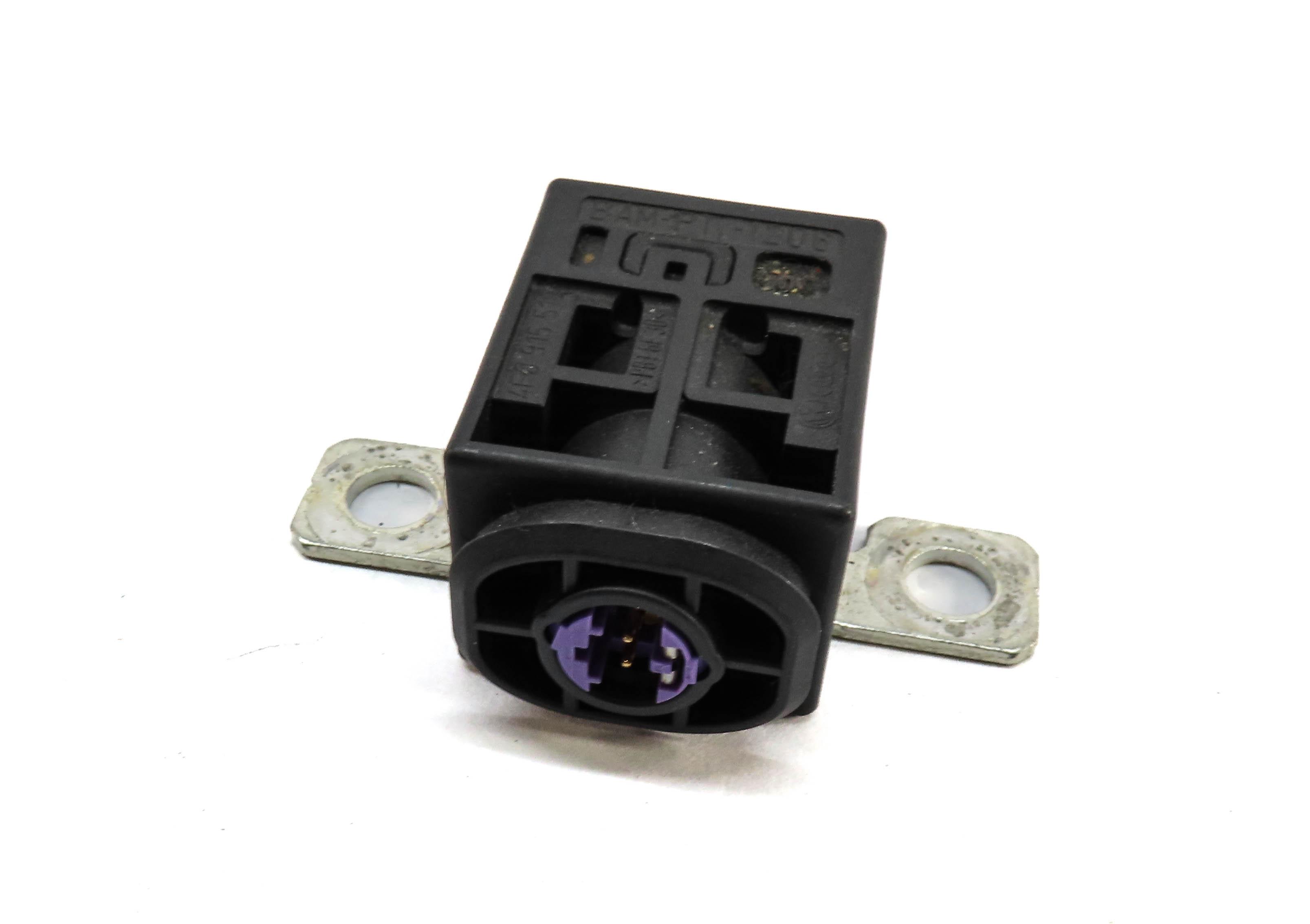 2008 AUDI Q7 (4L) BATTERY OVERLOAD PROTECTION SWITCH — exact item pictured