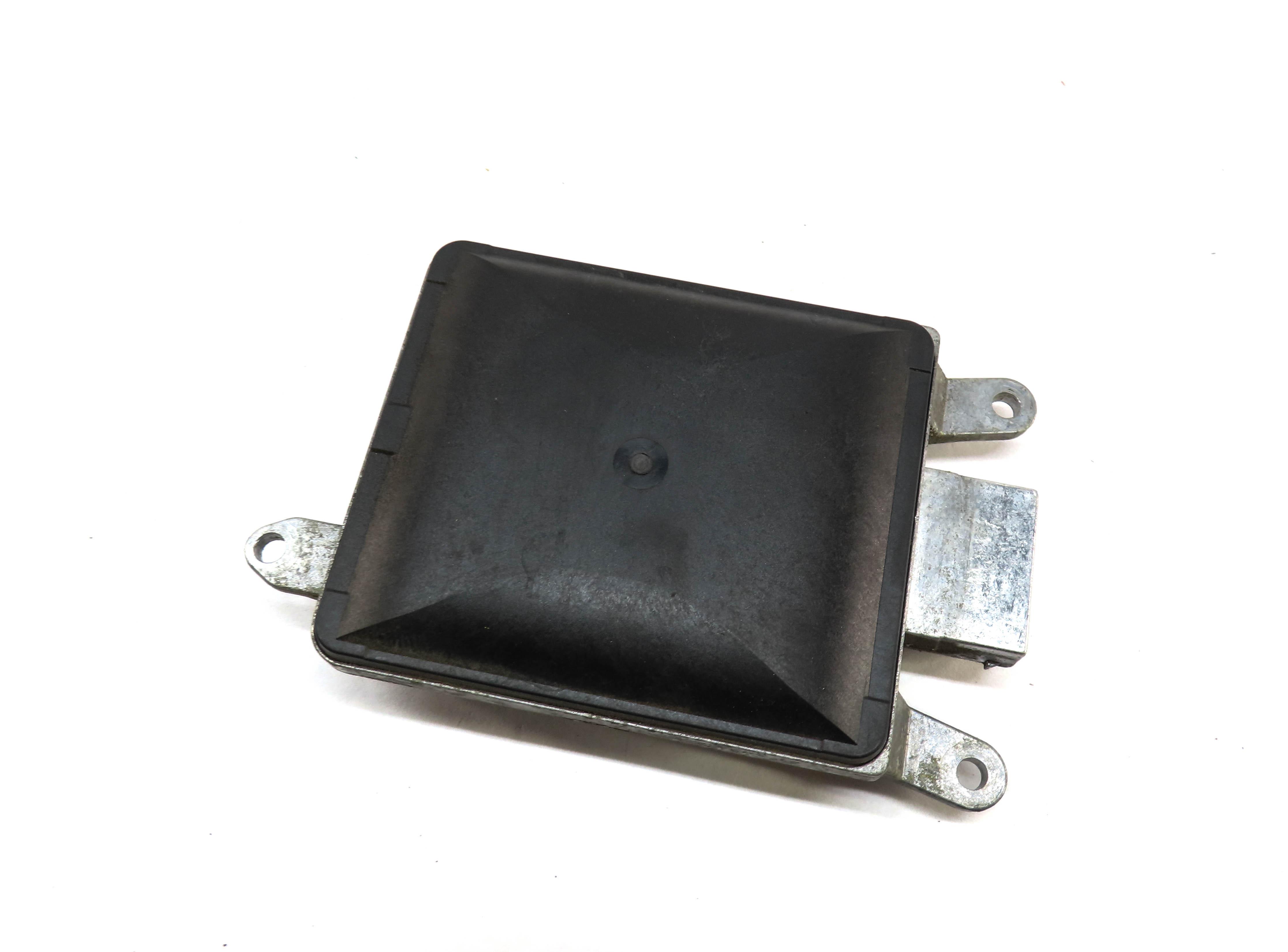 2012-2015 AUDI A6 S6 (C7) LEFT DRIVER REAR BLIND SPOT ALERT MODULE (SLAVE) — exact item pictured