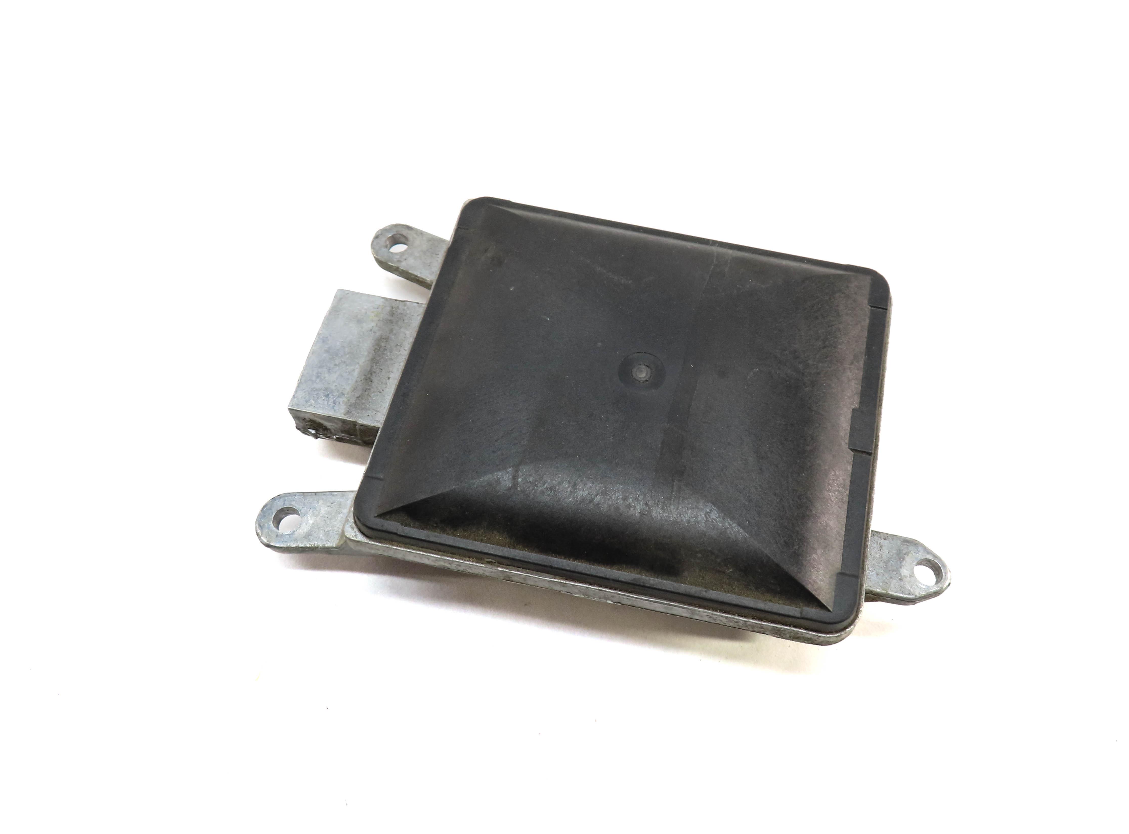2012-2015 AUDI A6 S6 (C7) RIGHT PASSENGER REAR BLIND SPOT ALERT MODULE (MASTER) — exact item pictured