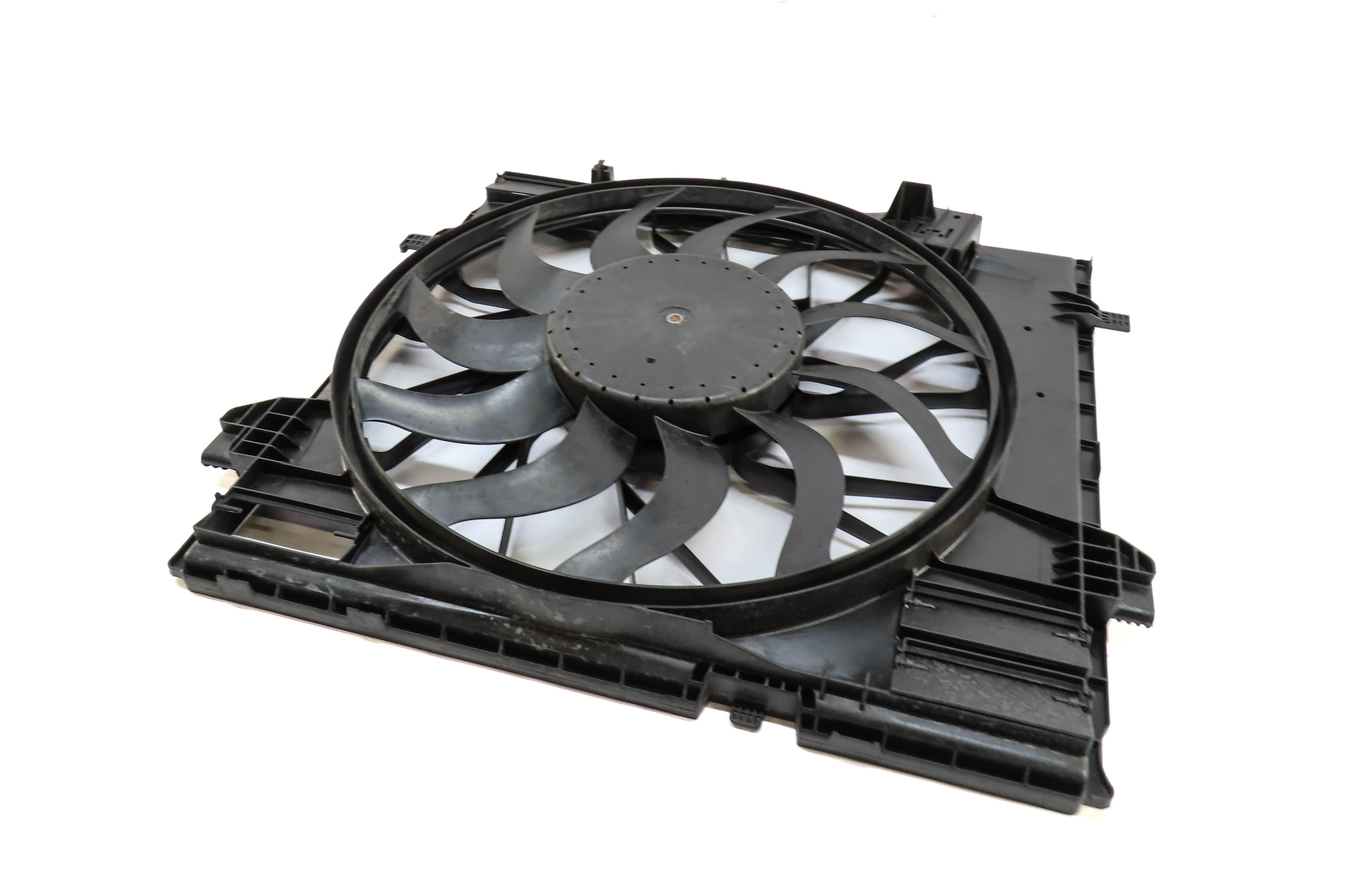 13-19 MERCEDES GL350 GL450 GL550 GLE ML250 ML400 ML550 (W166 X166) COOLING FAN — exact item pictured