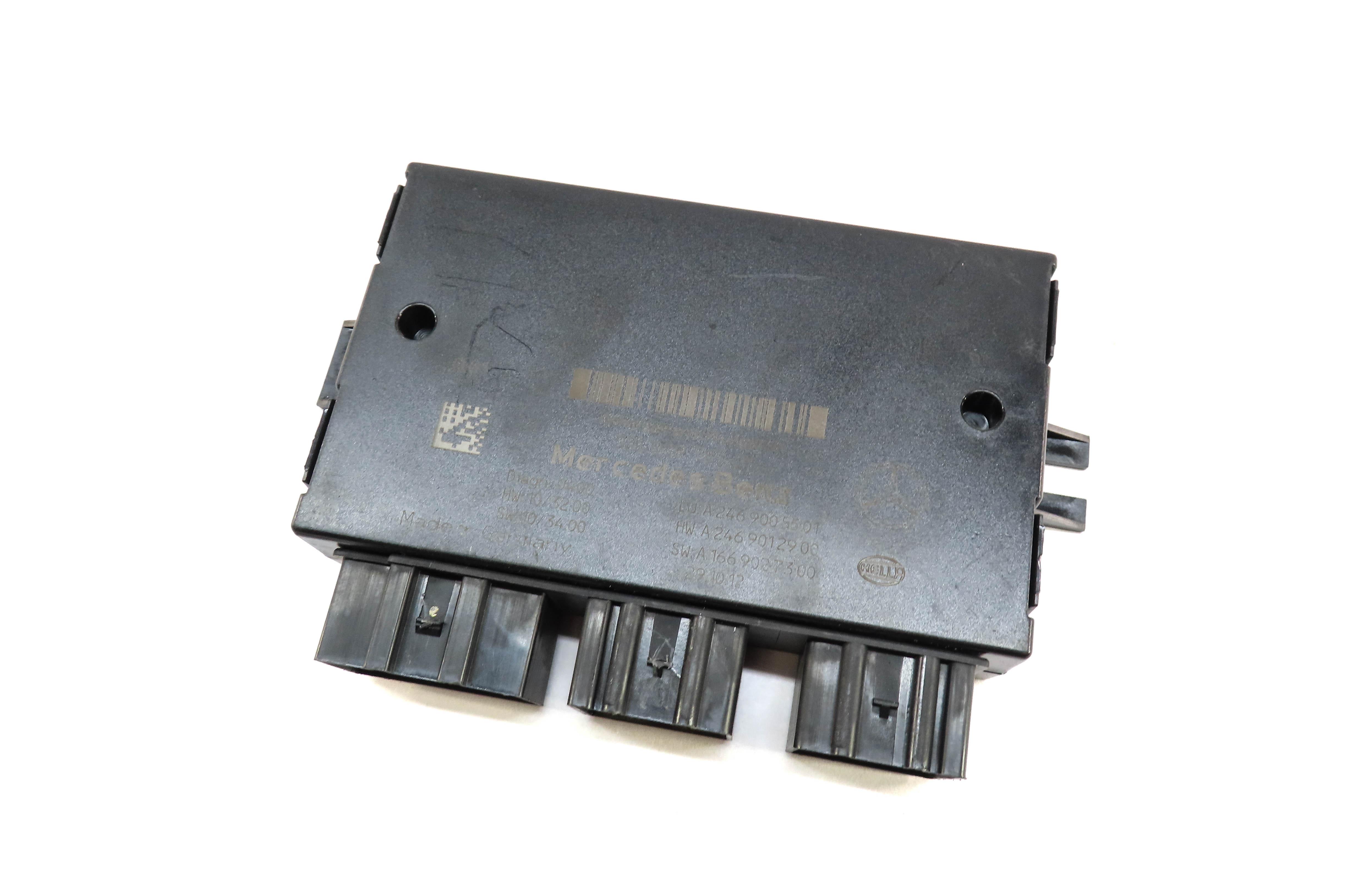 12-17 MERCEDES B250 G550 GL350 GL550 ML350 ML550 (W166 W246 X166) TOWING MODULE — exact item pictured