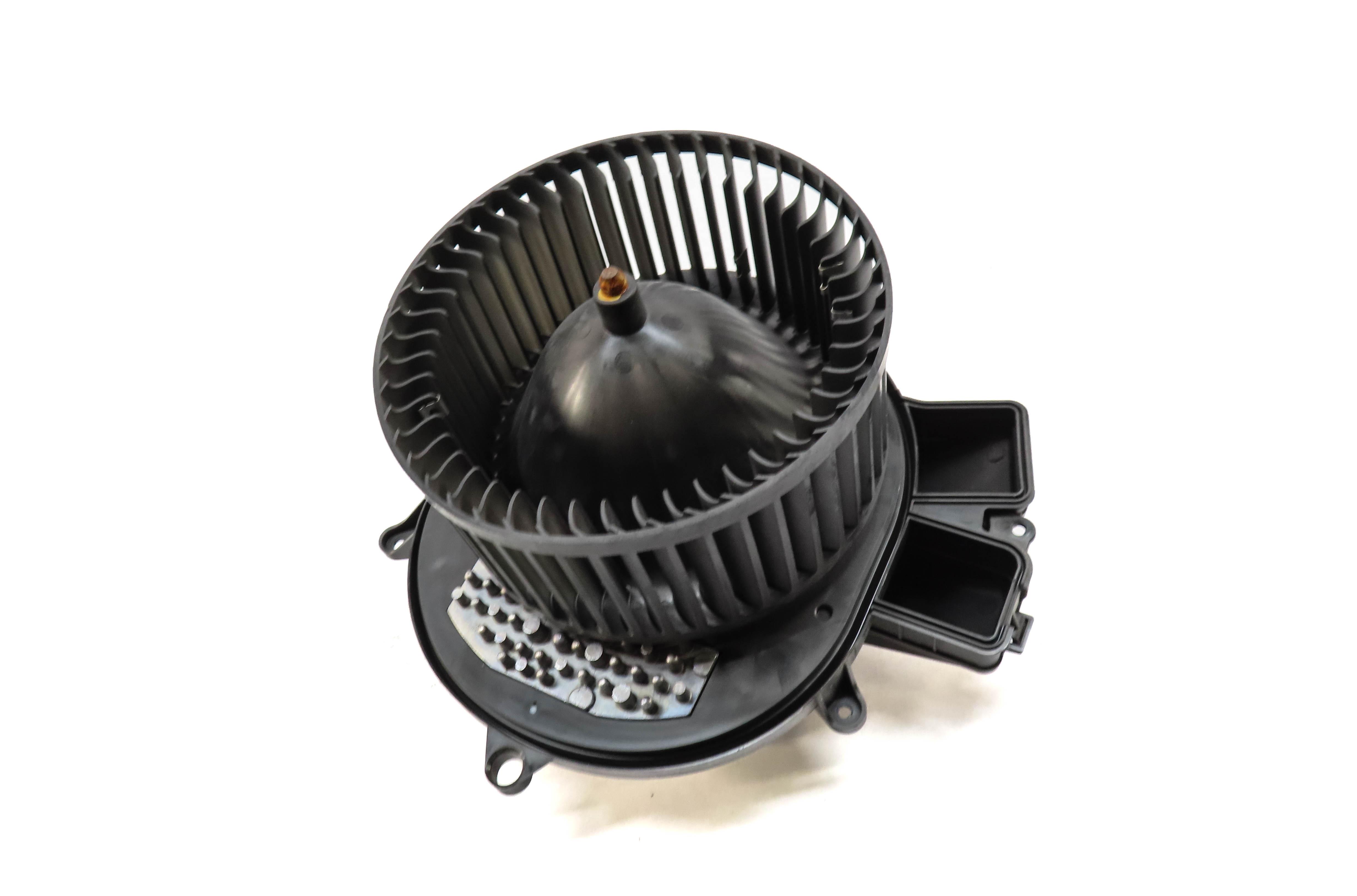 2012-2019 MERCEDES GL GLE GLS ML (W166 W292 X166) FRONT HEATER A/C BLOWER MOTOR — exact item pictured