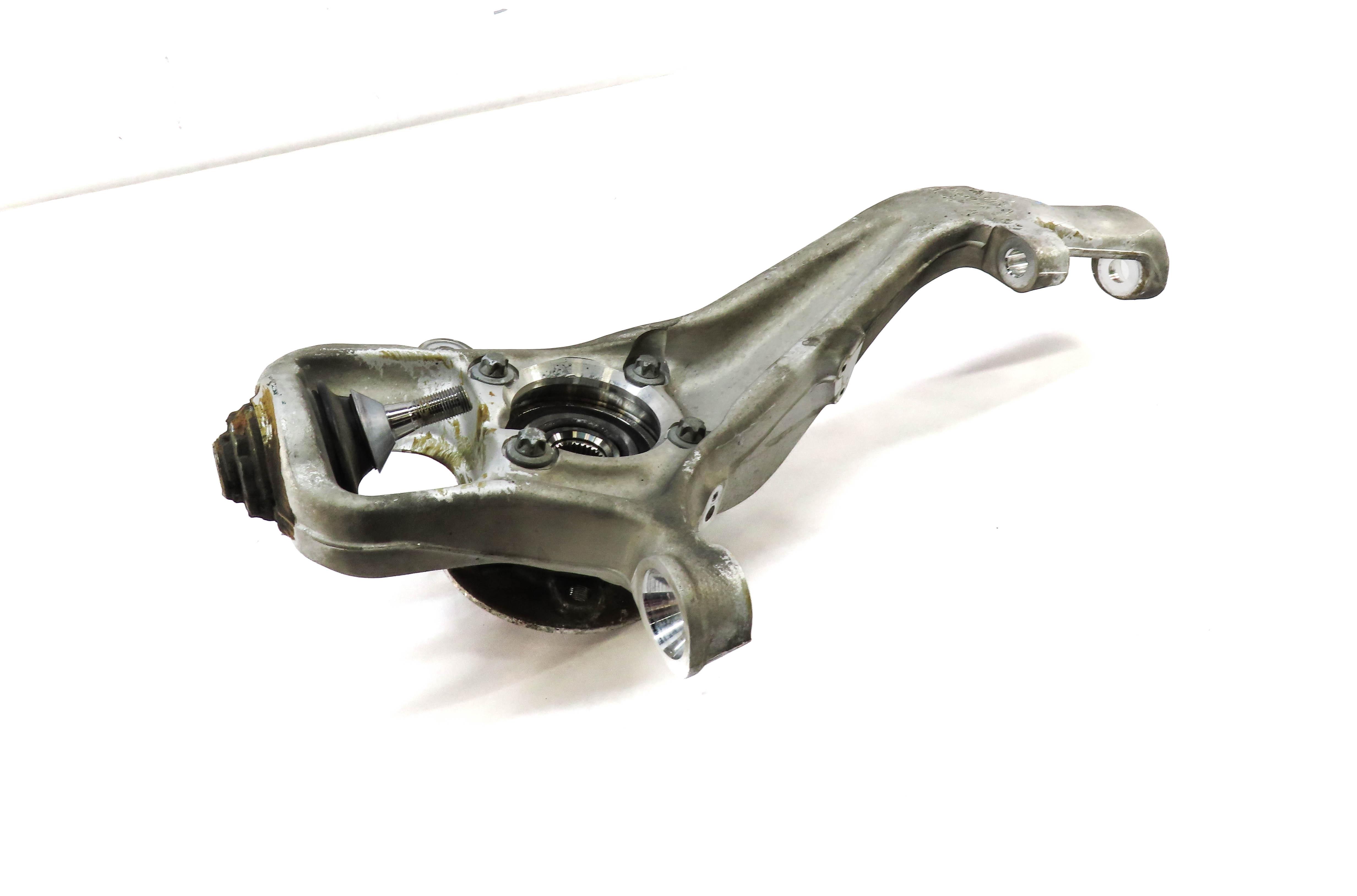12-19 MERCEDES GL350 GL550 ML350 ML550 (W166 X166) LEFT FRONT SPINDLE KNUCKLE — exact item pictured