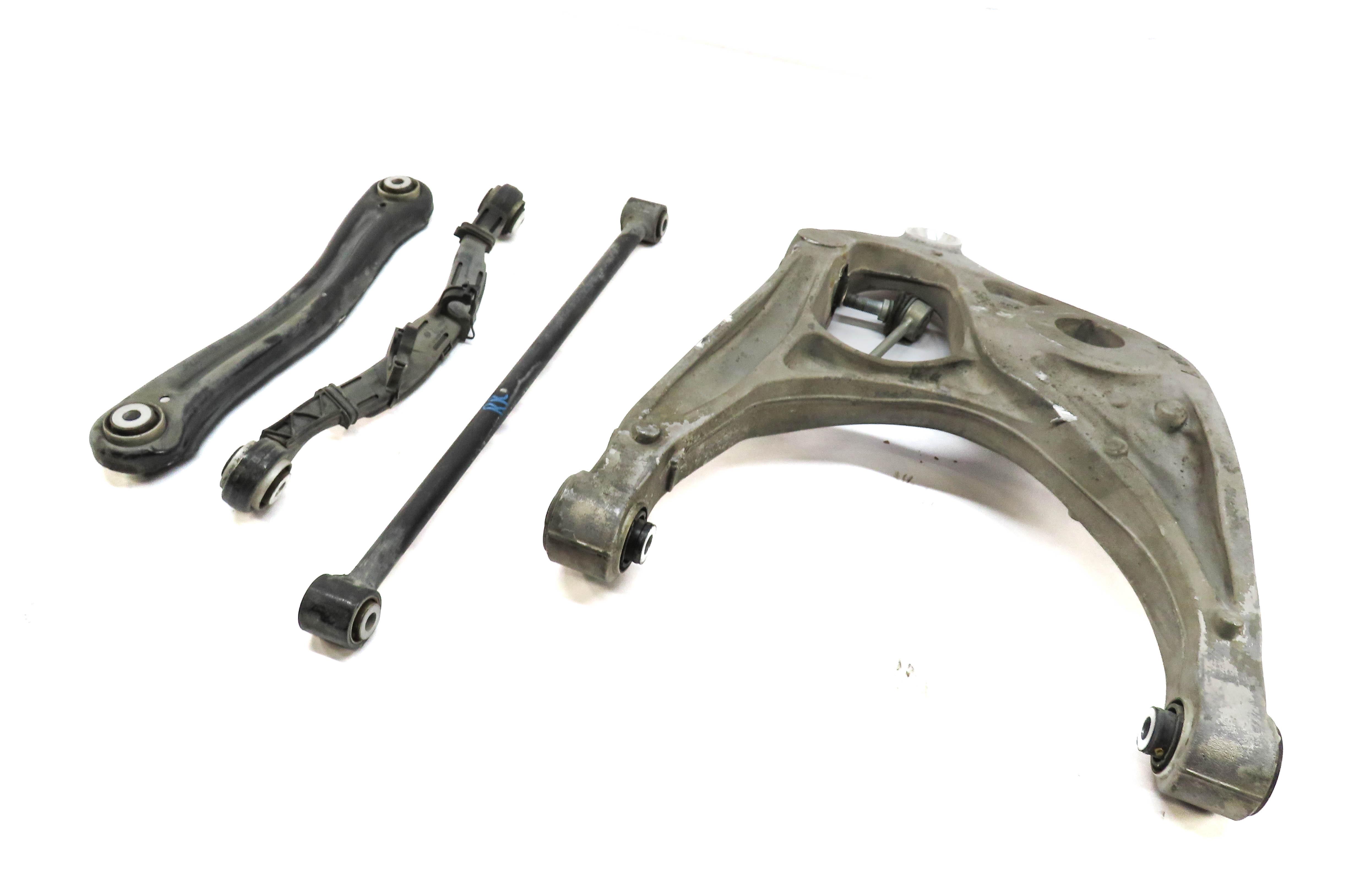 12-19 MERCEDES GL350 GL450 GL550 ML350 (W166 X166) RIGHT REAR CONTROL ARM SET — exact item pictured