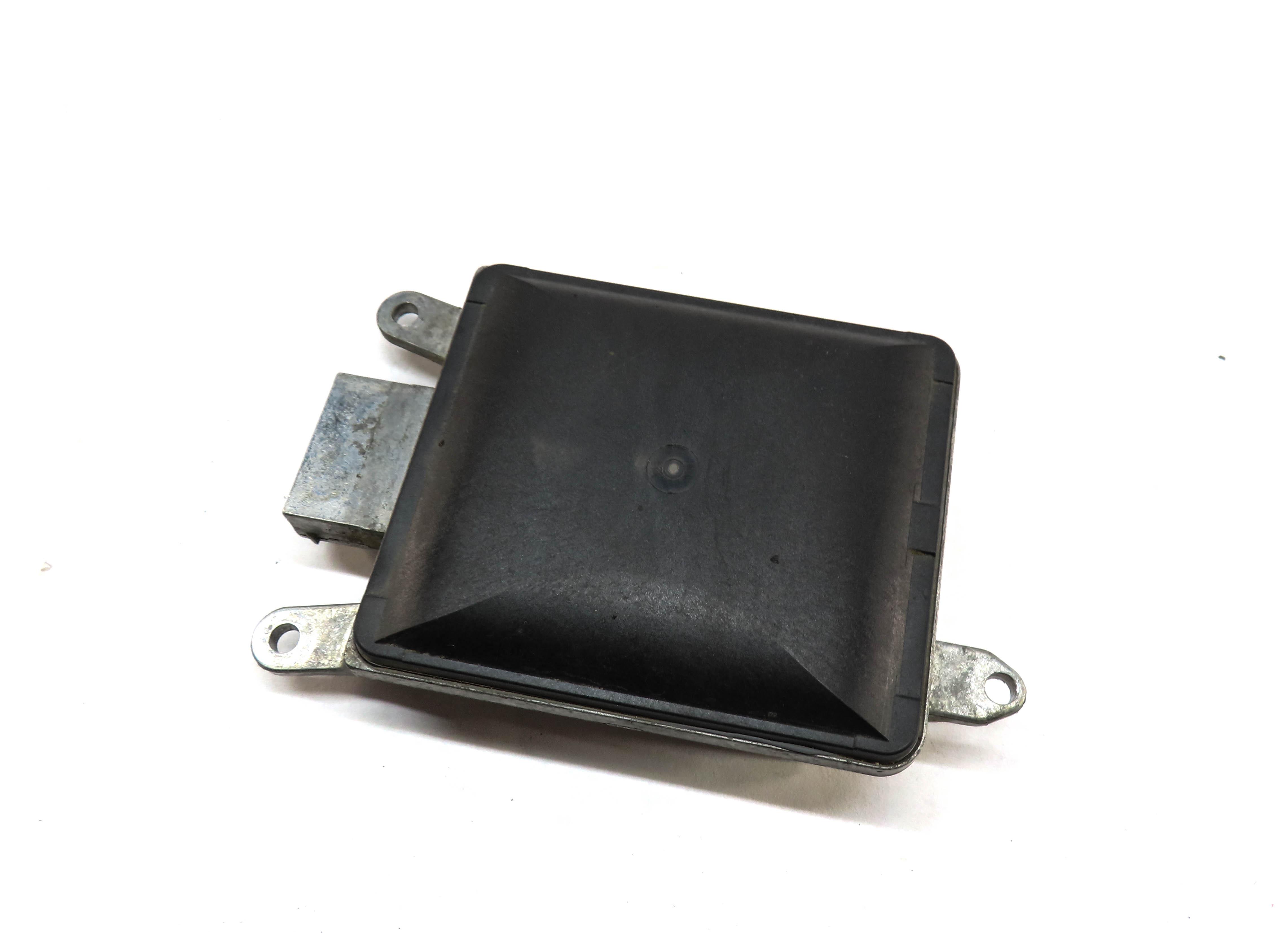 2012-2015 AUDI A6 S6 (C7) RIGHT PASSENGER REAR BLIND SPOT ALERT MODULE (MASTER) — exact item pictured