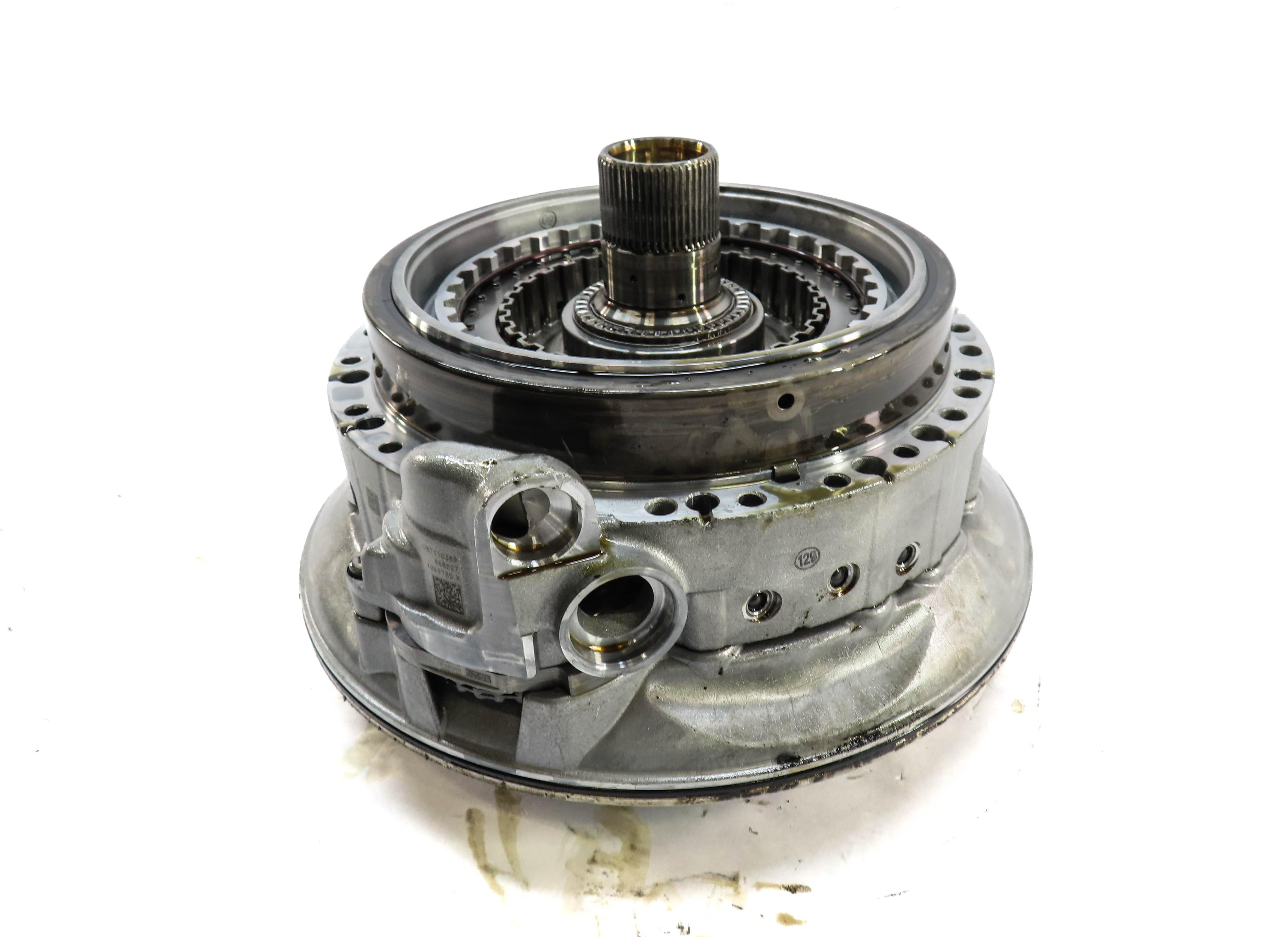 13-19 BMW 550i 550iGT 650i 750i (F01 F02 F10) RWD - 8HP70 TRANSMISSION OIL PUMP — exact item pictured