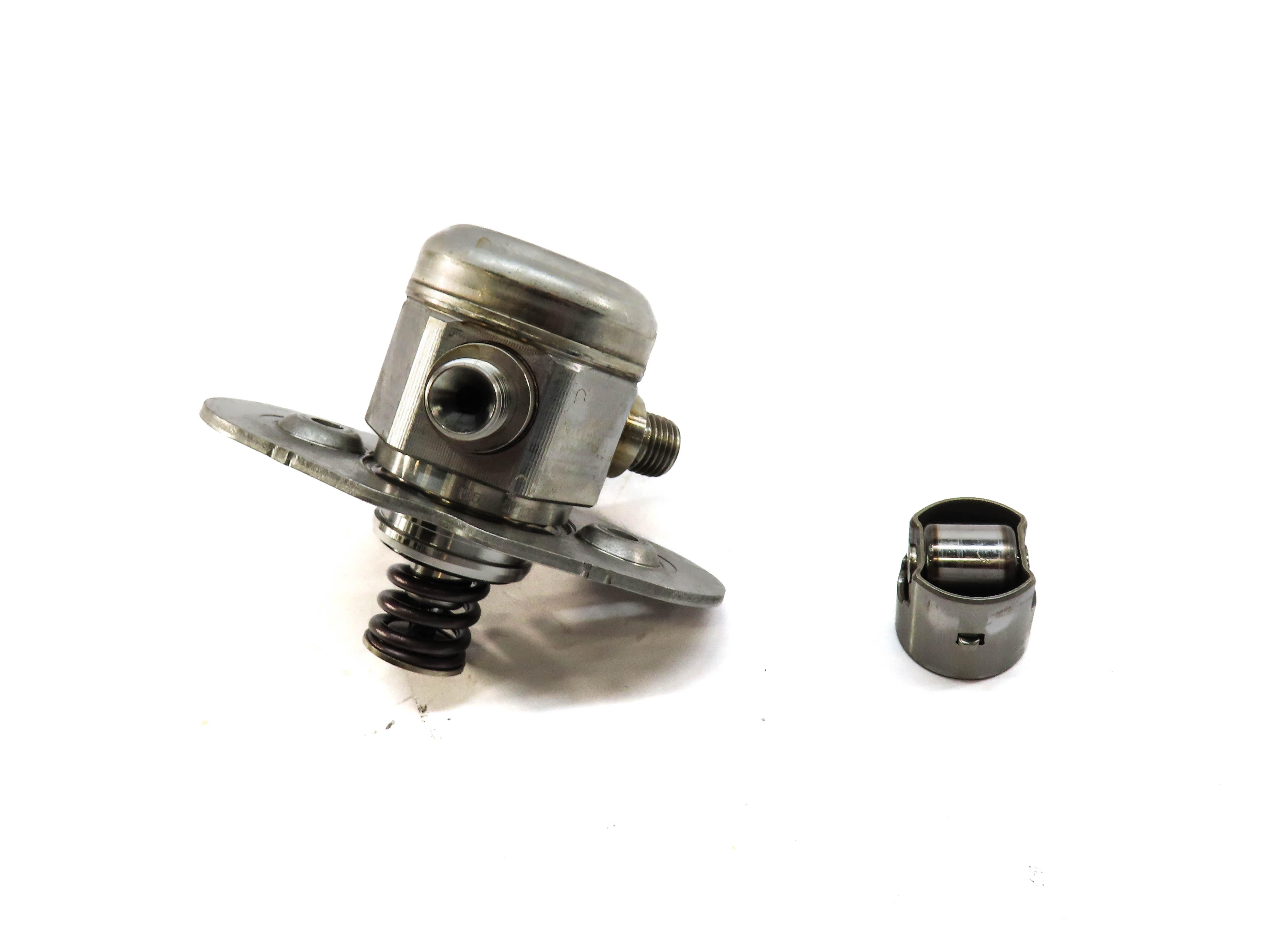 12-19 BMW 5 6 7 M5 M6 X5 X6 (F06 F10 F15 F16 F85) 4.4L HIGH PRESSURE FUEL PUMP — exact item pictured