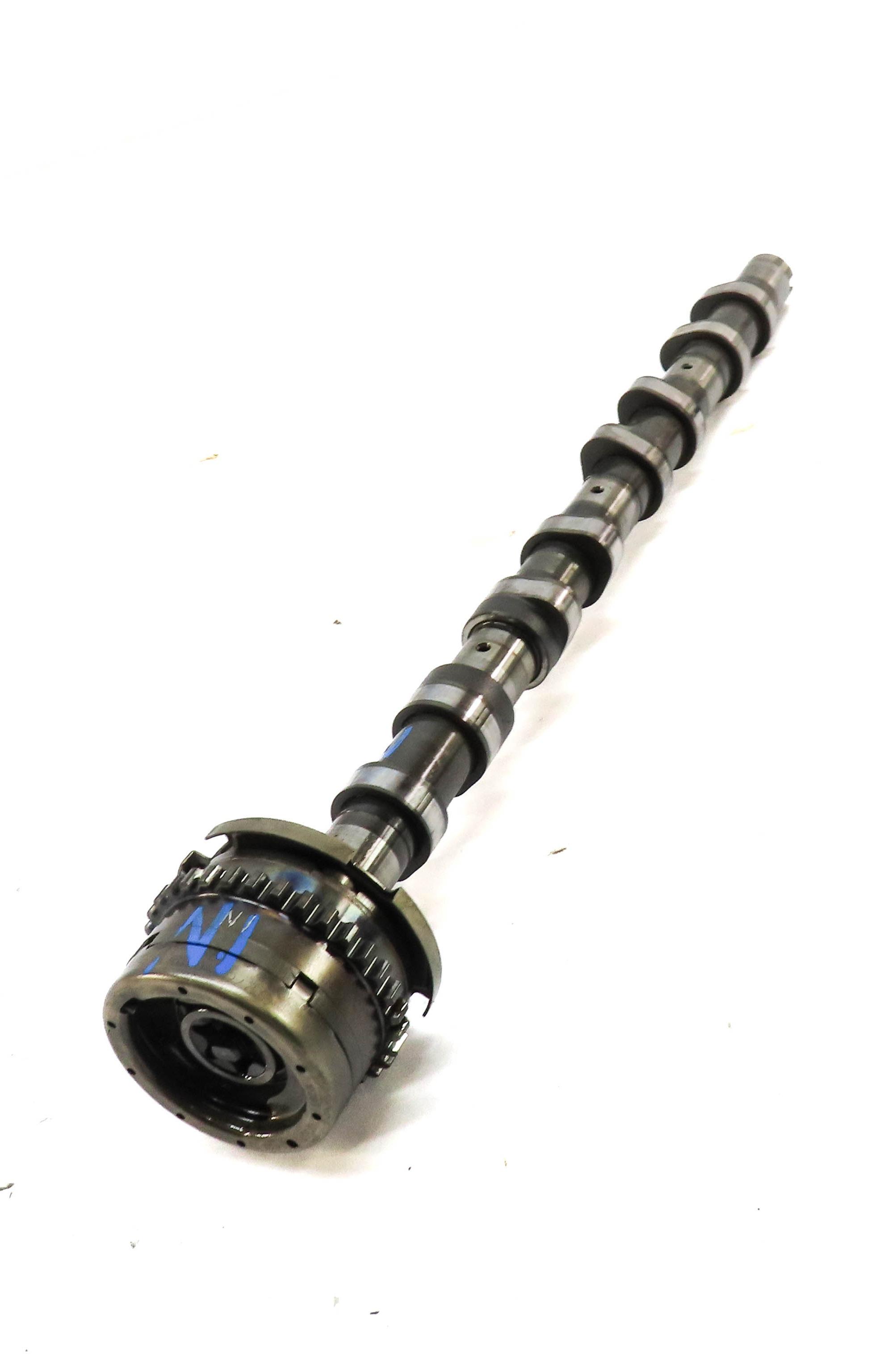 11-19 MERCEDES W212 W222 W218 5.5L AMG LEFT HEAD INTAKE CAMSHAFT & TIMING GEAR — exact item pictured