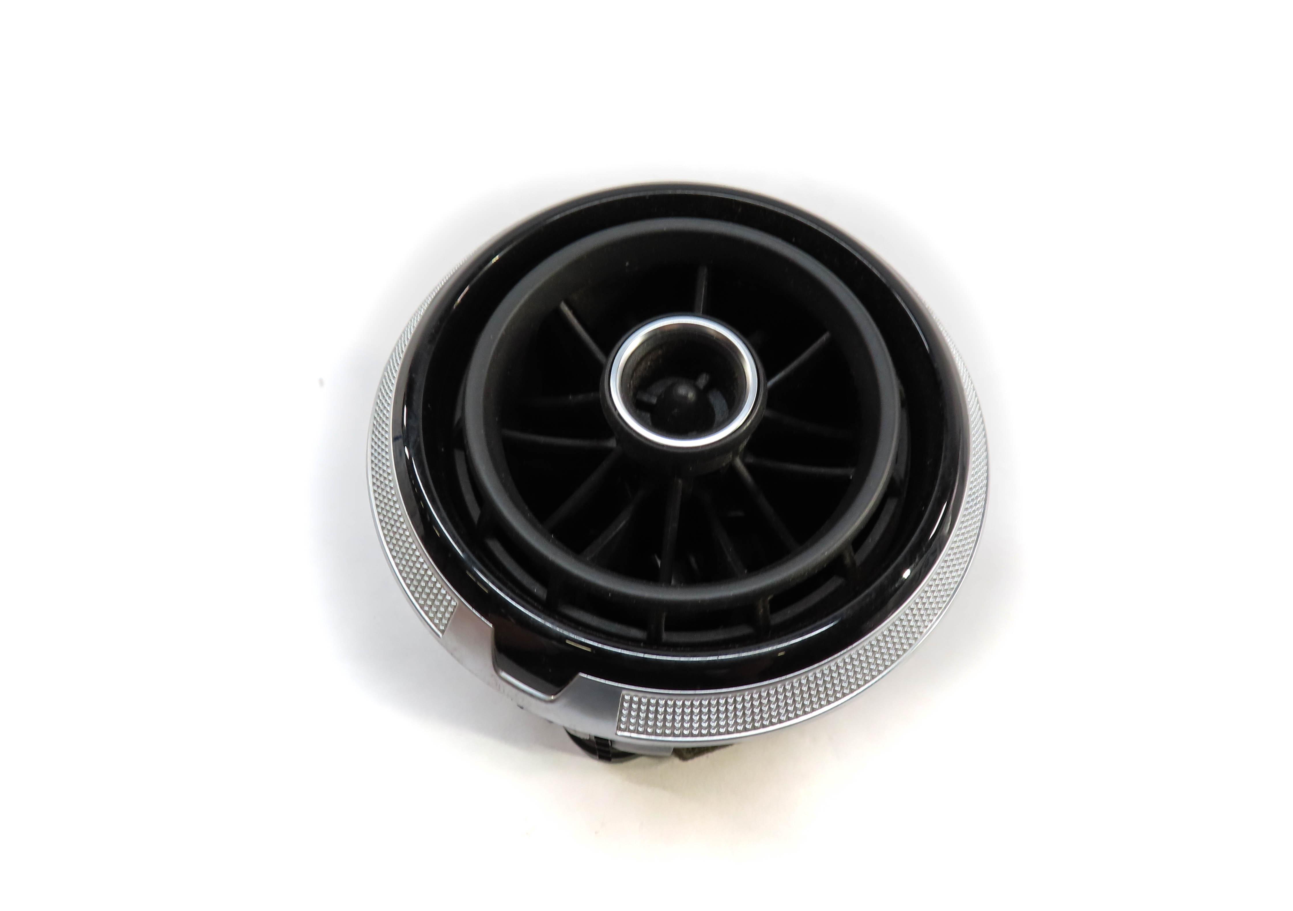 2015 AUDI A3 (8V) FRONT HVAC A/C HEATER DASH AIR VENT 8V0820901C — exact item pictured