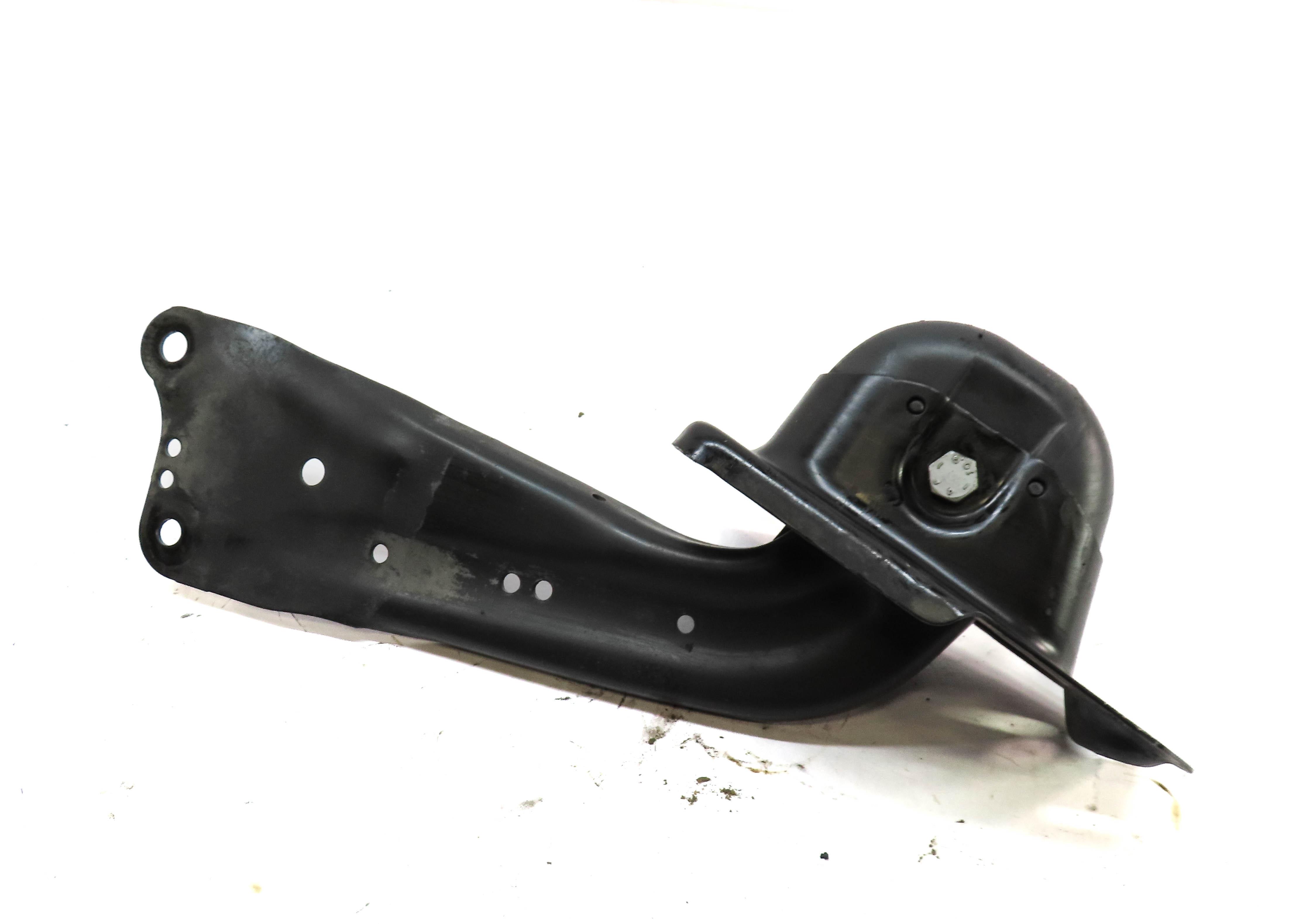 2015-2019 AUDI VW GOLF / A3 S3 RS3 TT (8V MK3) RIGHT PASSENGER REAR TRAILING ARM — exact item pictured
