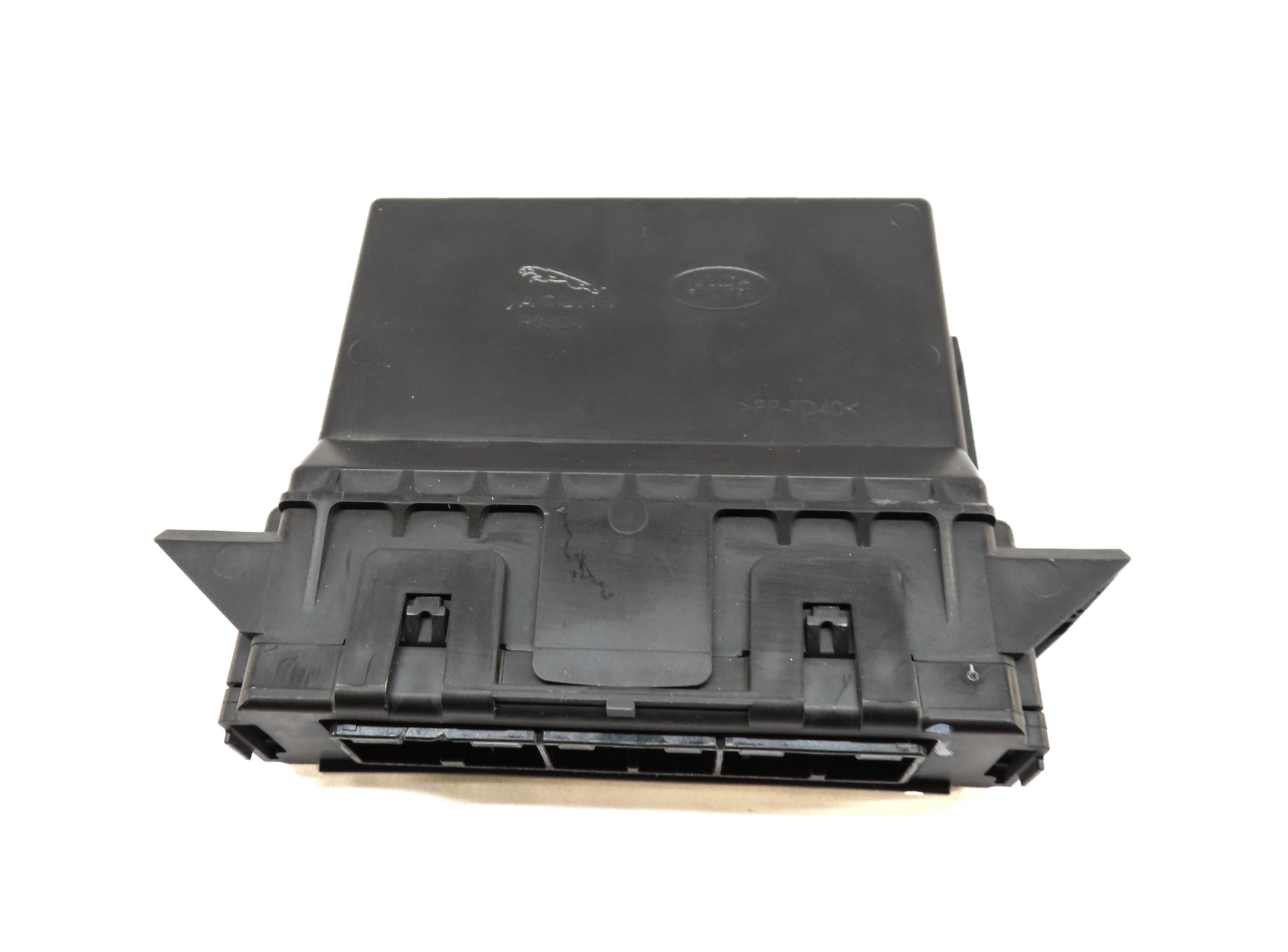 2015 RANGE ROVER (L405) HEATER CONTROL MODULE — exact item pictured