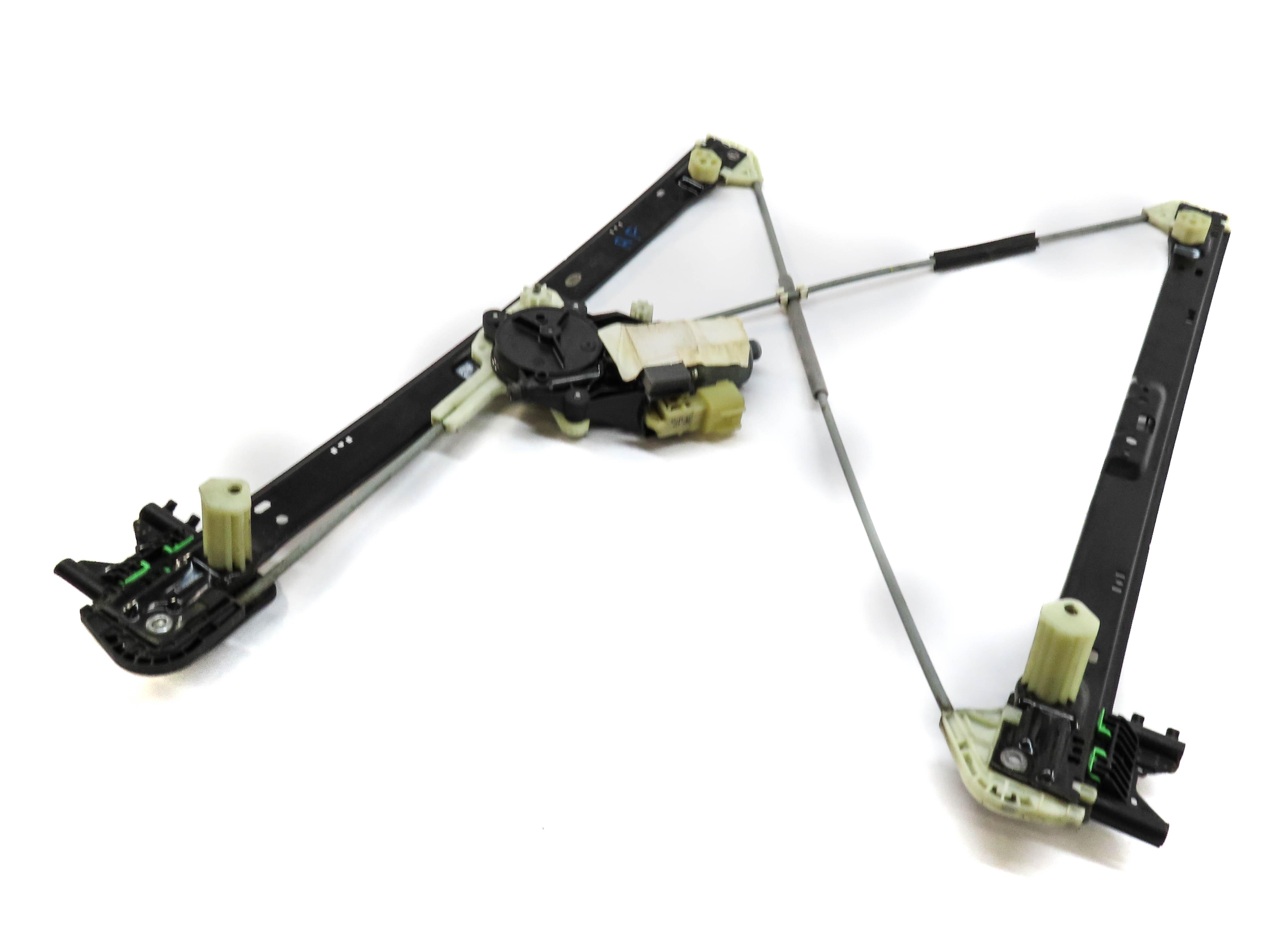 13-19 RANGE ROVER (L405) RIGHT FRONT PASSENGER DOOR WINDOW REGULATOR w/ MOTOR — exact item pictured